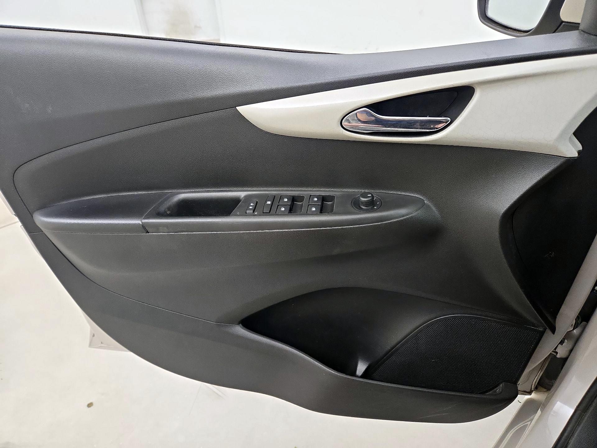 Thumbnail: 2016 Chevrolet Spark - 12