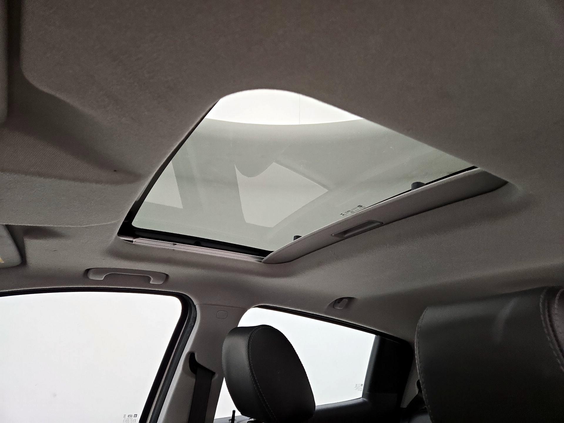 Thumbnail: 2016 Chevrolet Spark - 19