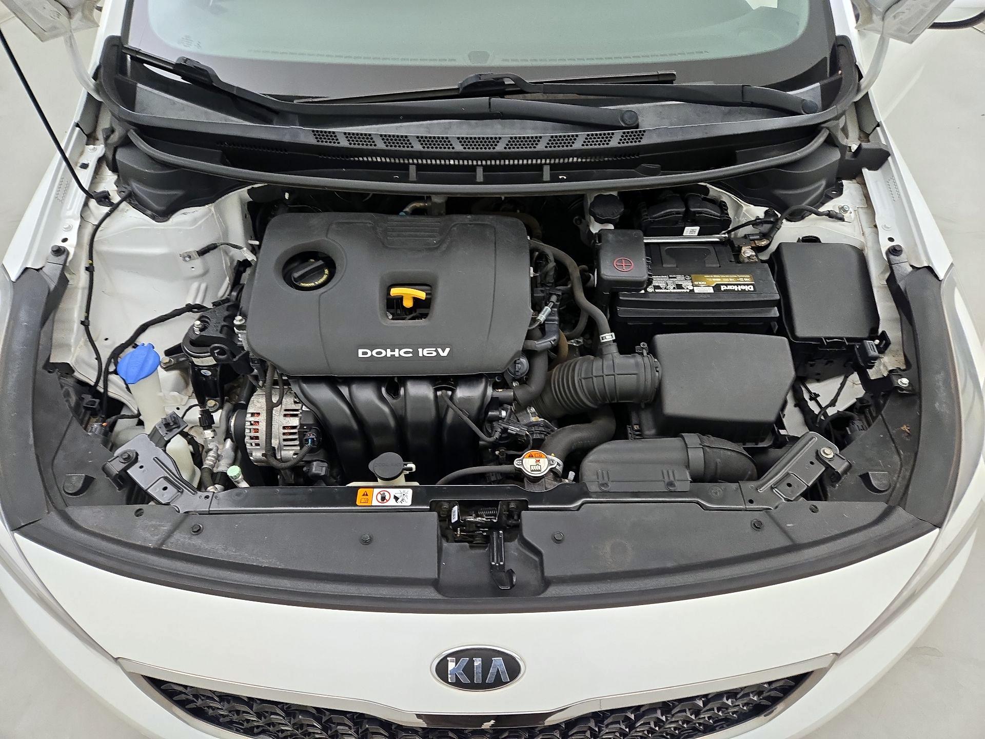 Thumbnail: 2017 Kia Forte - 20