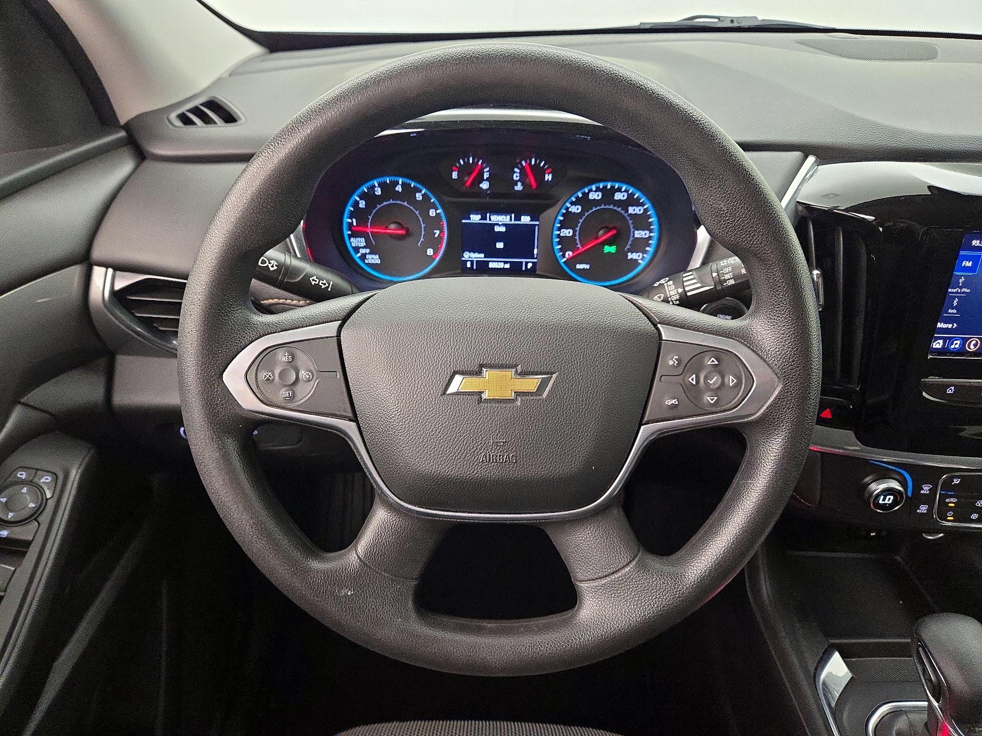 Thumbnail: 2021 Chevrolet Traverse - 10