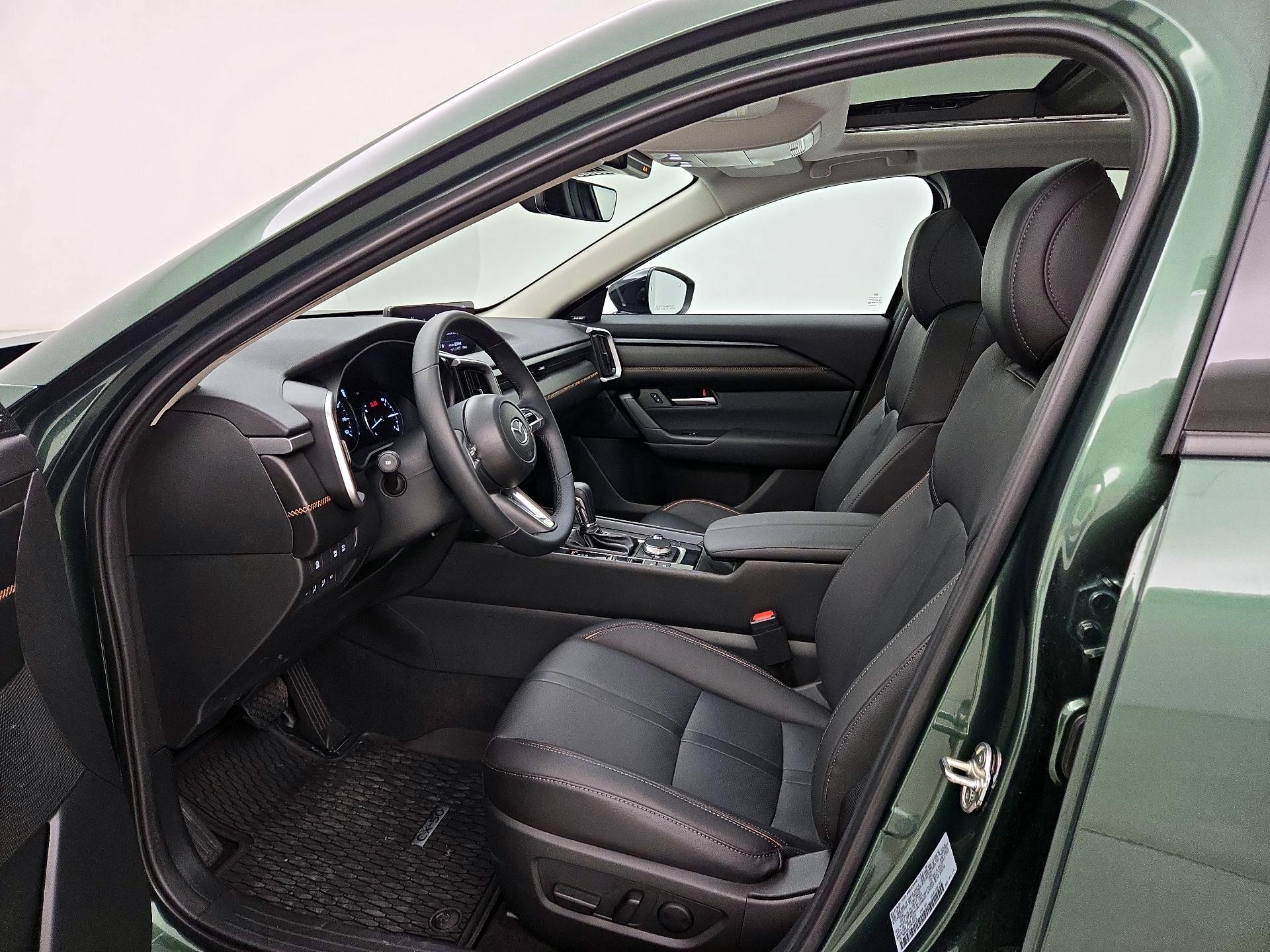 Thumbnail: 2026 Mazda CX-50 - 11