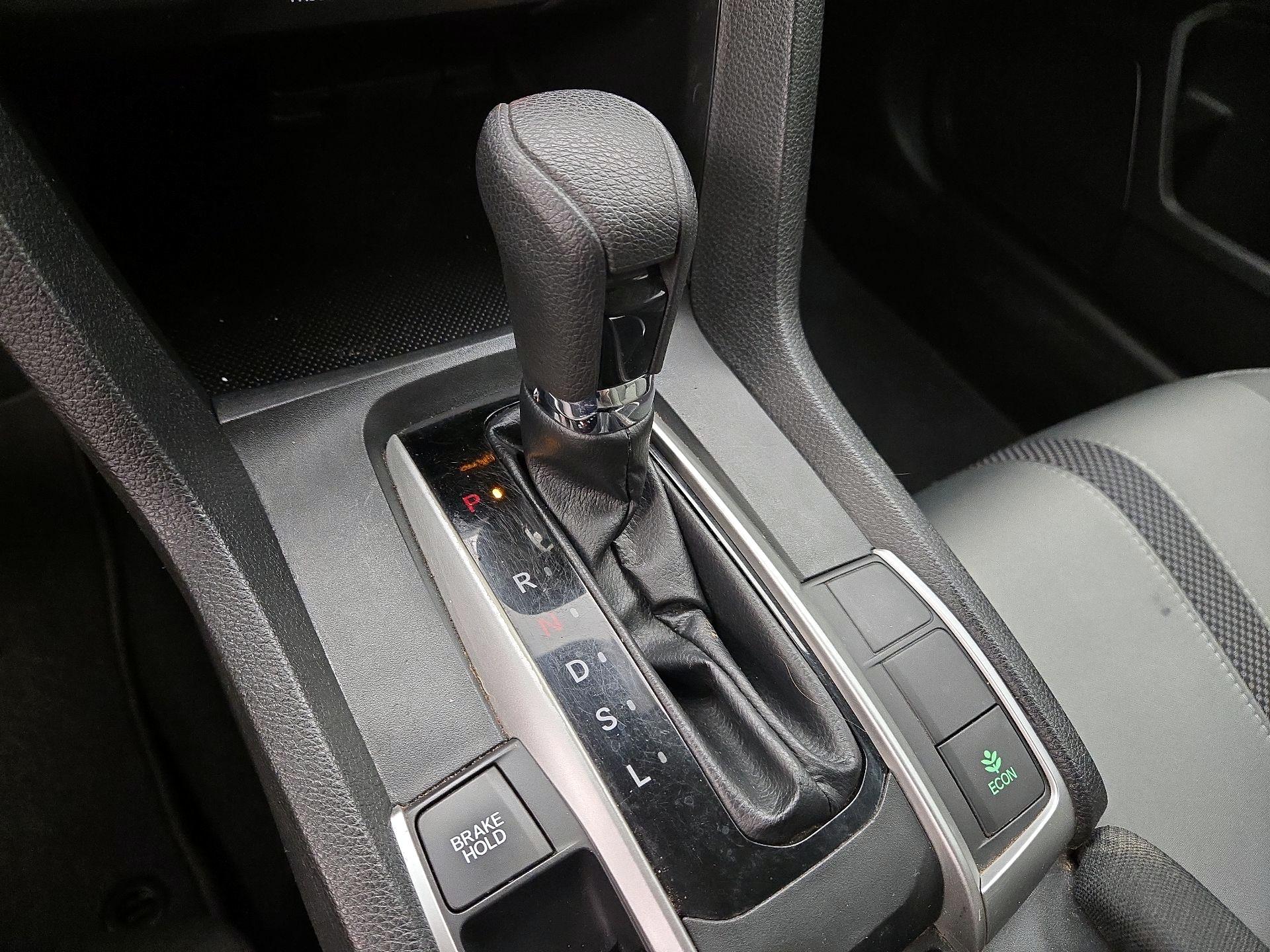 Thumbnail: 2019 Honda Civic - 17