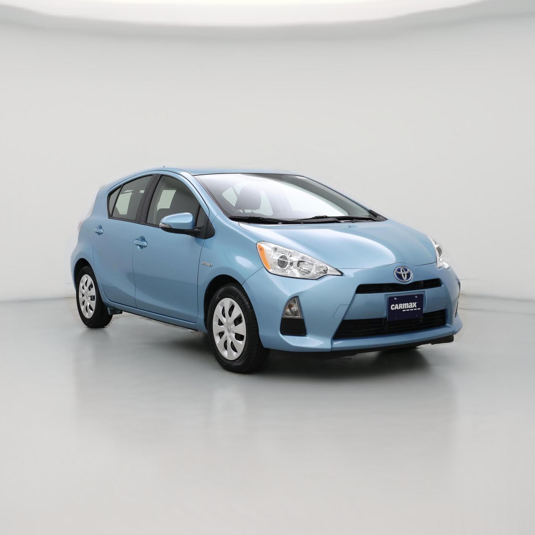 Thumbnail: 2014 Toyota Prius c - 1