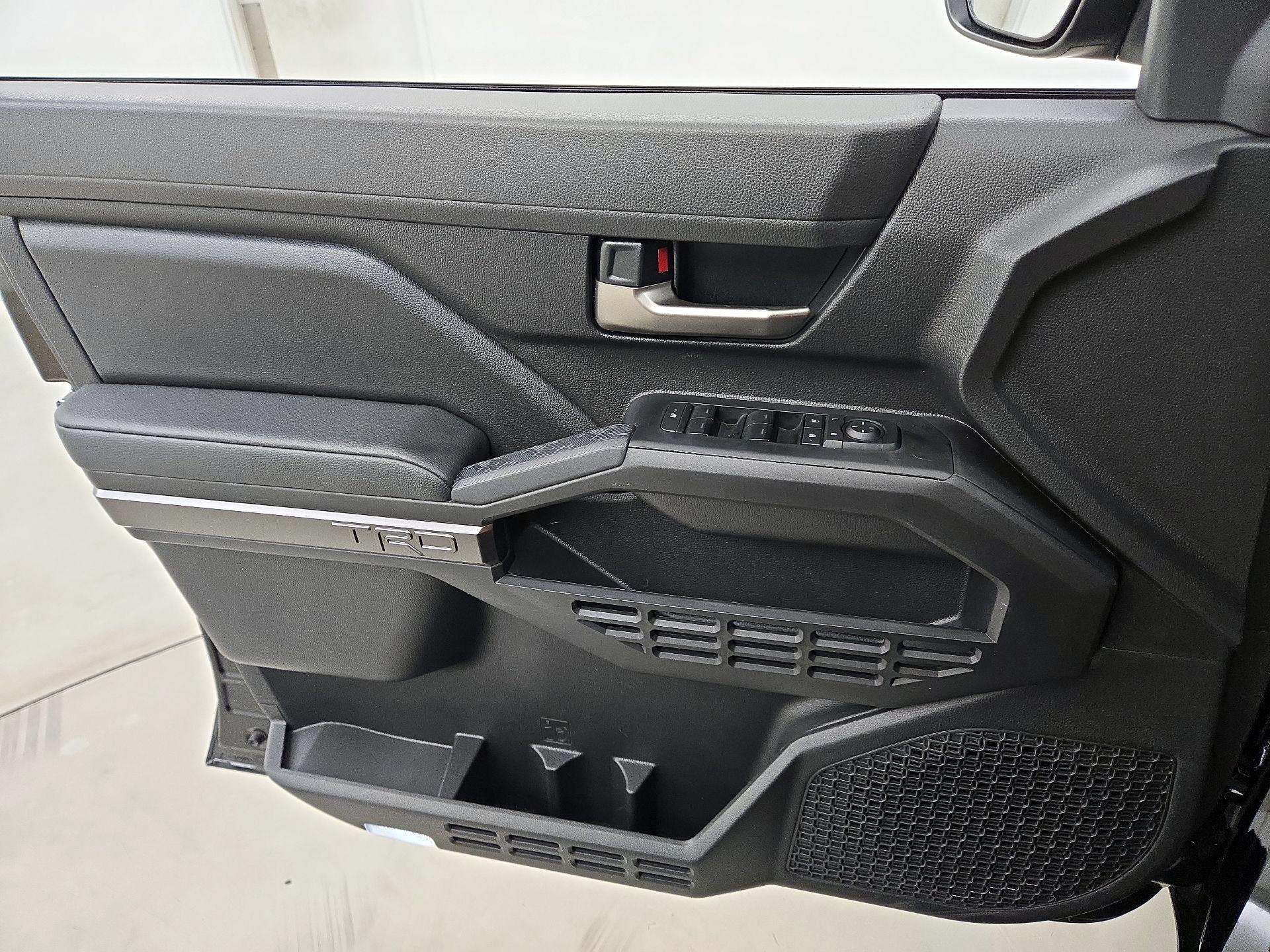 Thumbnail: 2025 Toyota Tacoma - 12