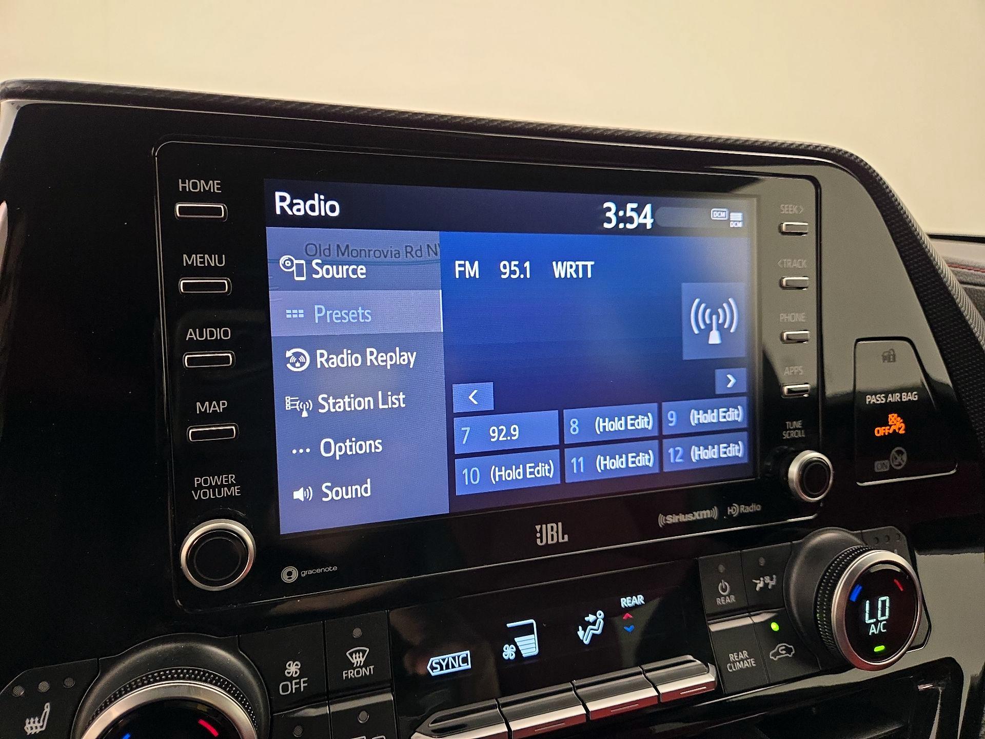Thumbnail: 2021 Toyota Highlander - 16