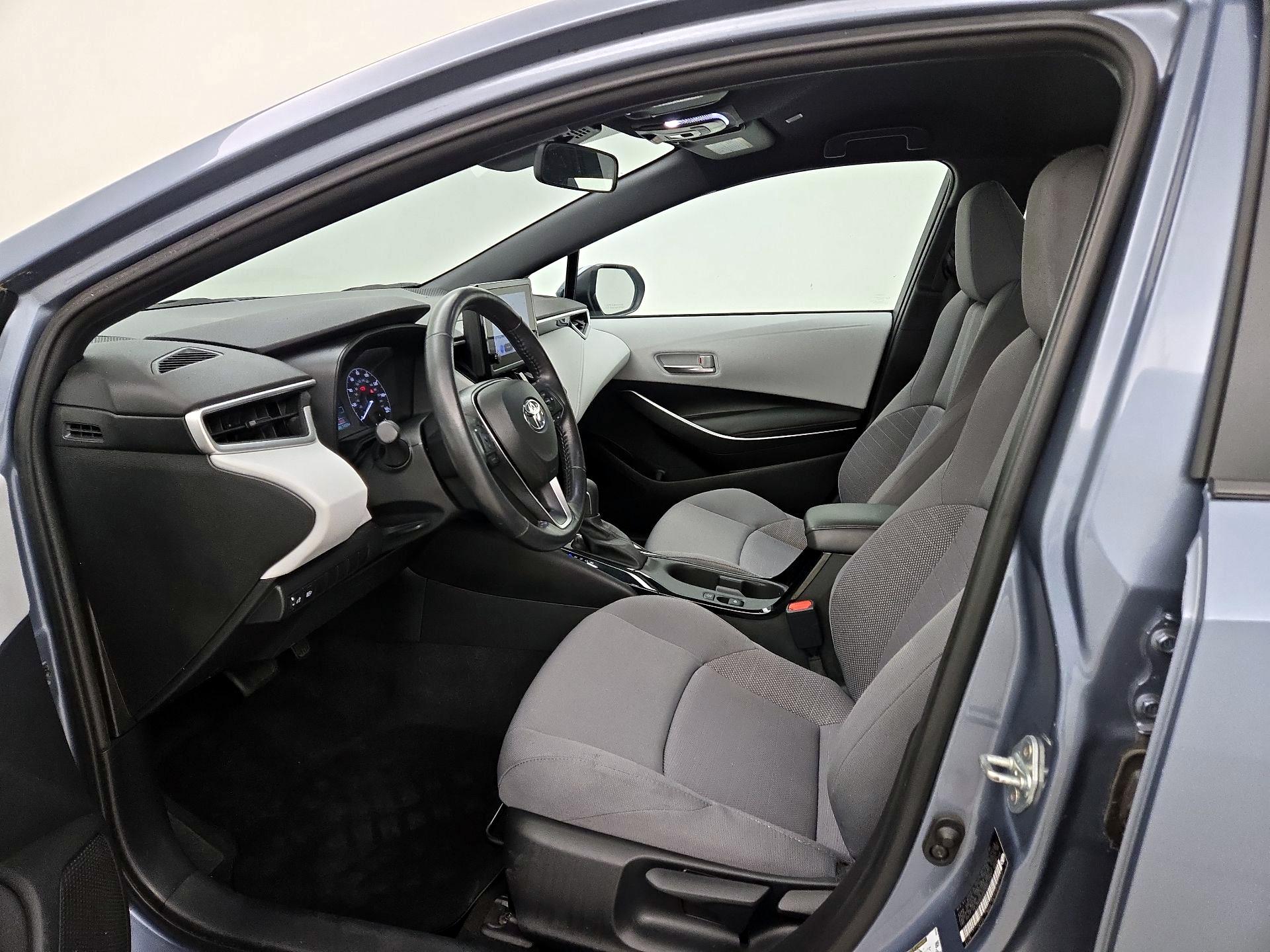 Thumbnail: 2023 Toyota Corolla - 11