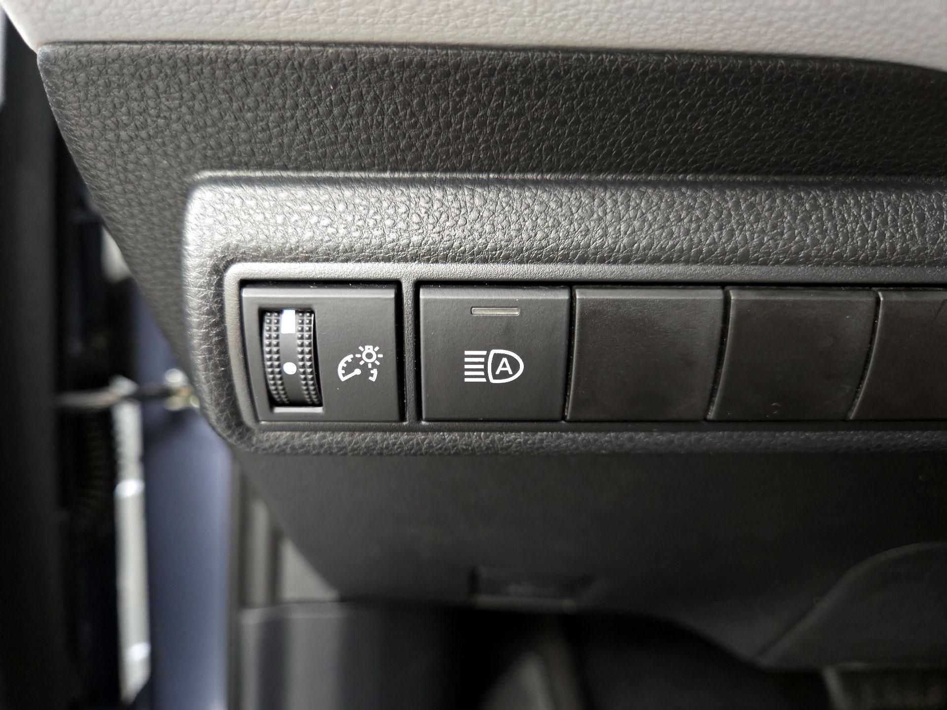 Thumbnail: 2023 Toyota Corolla - 13