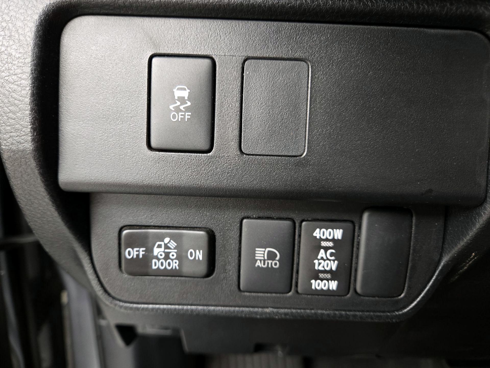 Thumbnail: 2023 Toyota Tacoma - 13