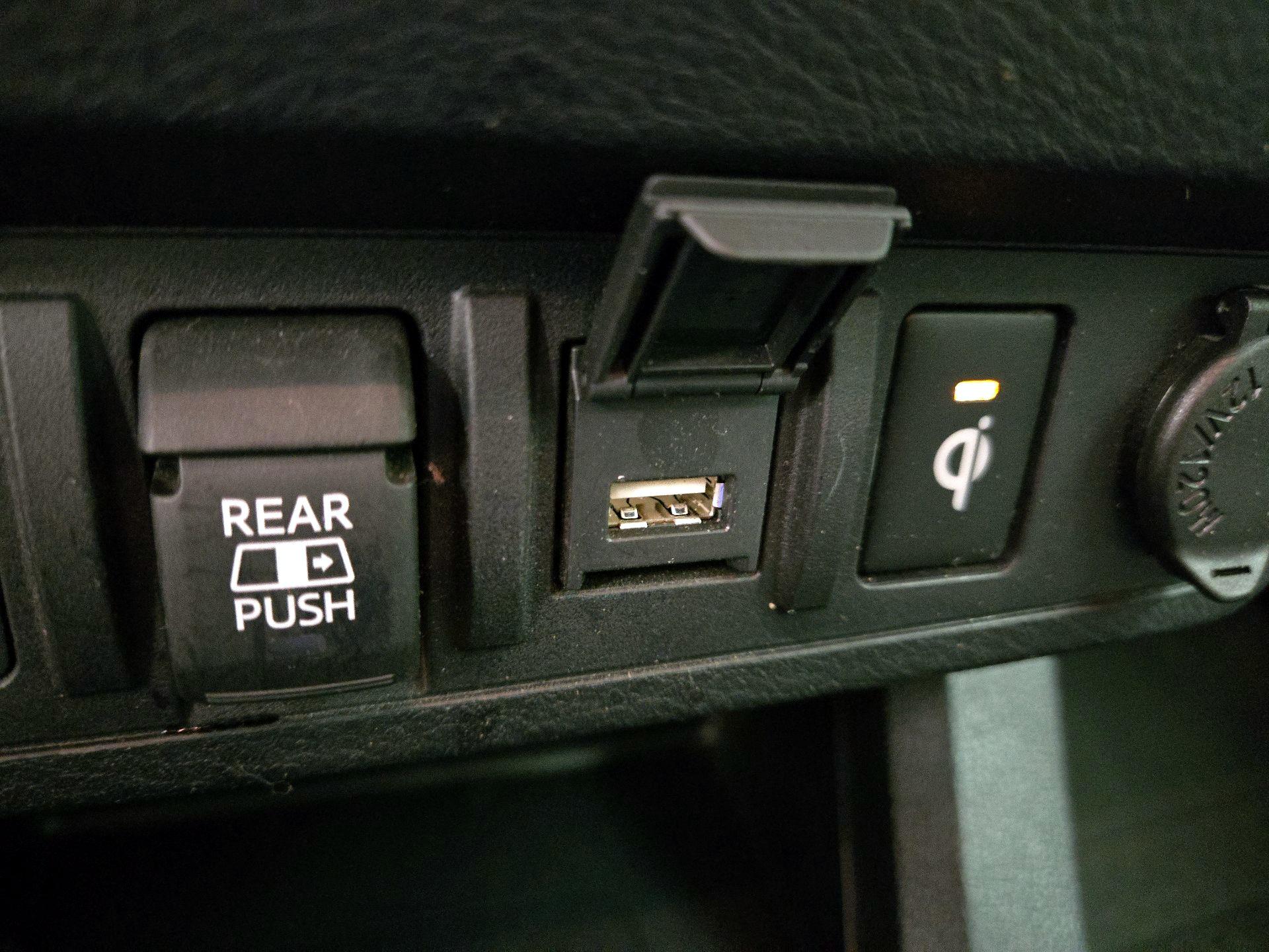 Thumbnail: 2023 Toyota Tacoma - 18