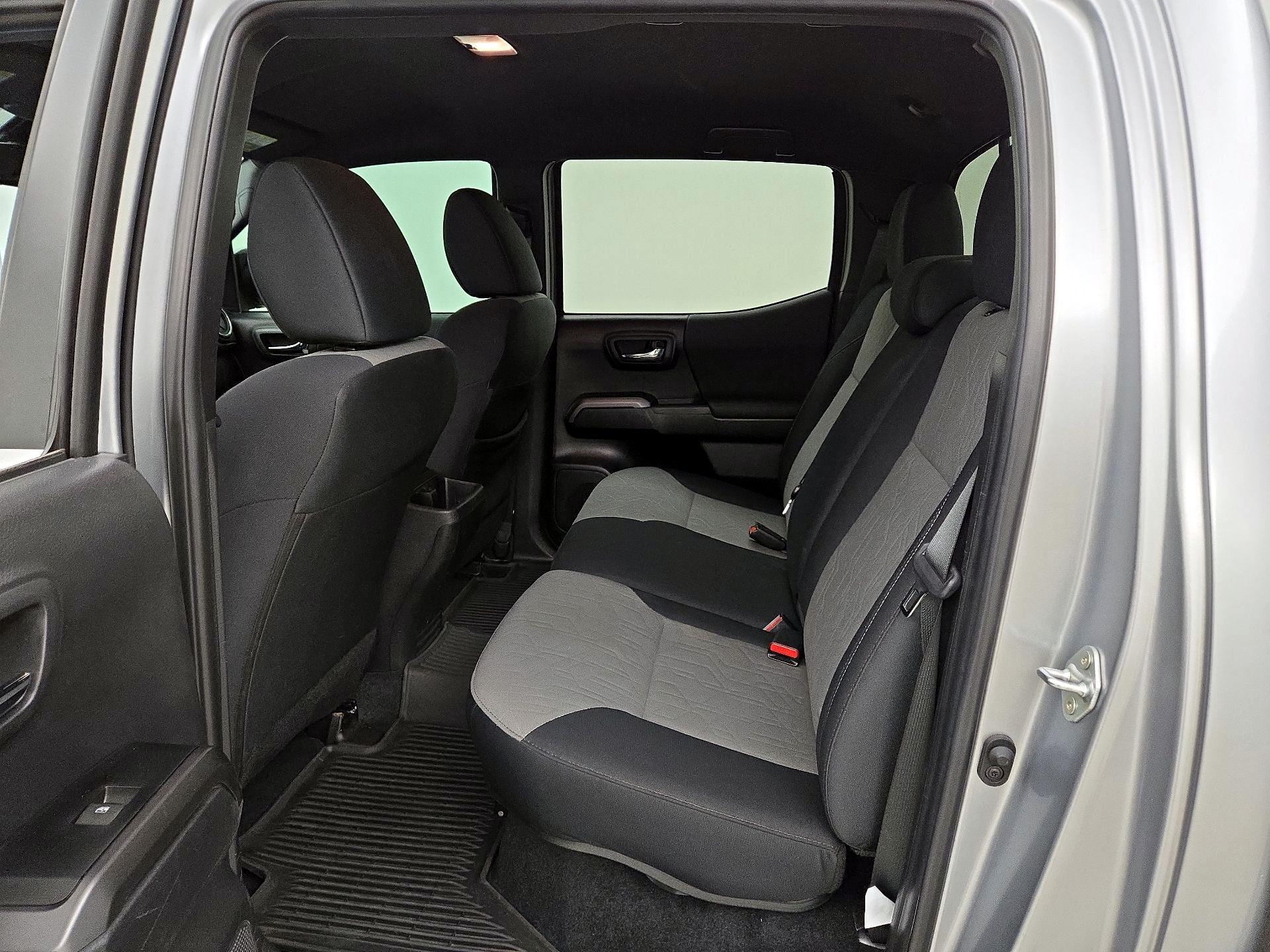 Thumbnail: 2023 Toyota Tacoma - 19