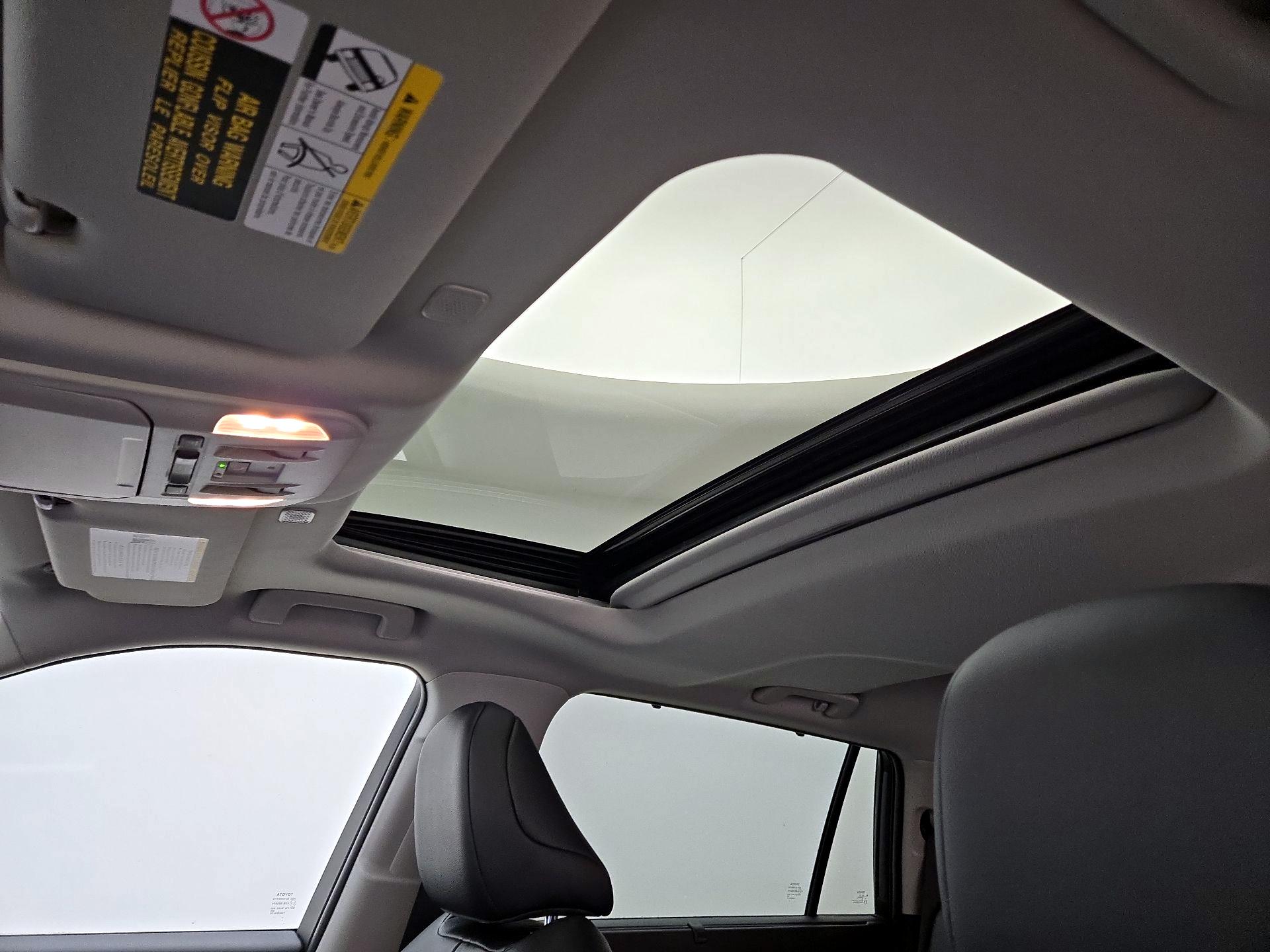 Thumbnail: 2025 Toyota Highlander - 19