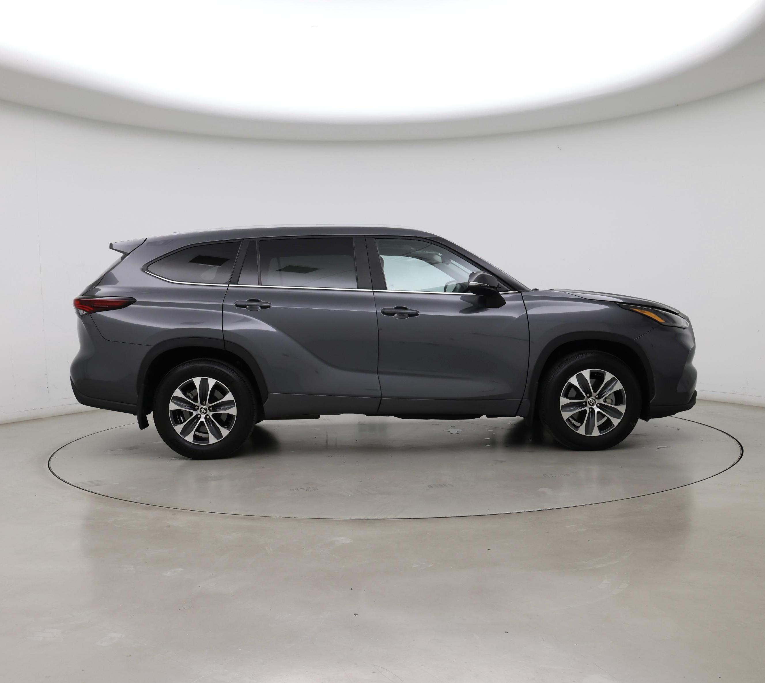 Thumbnail: 2025 Toyota Highlander - 7
