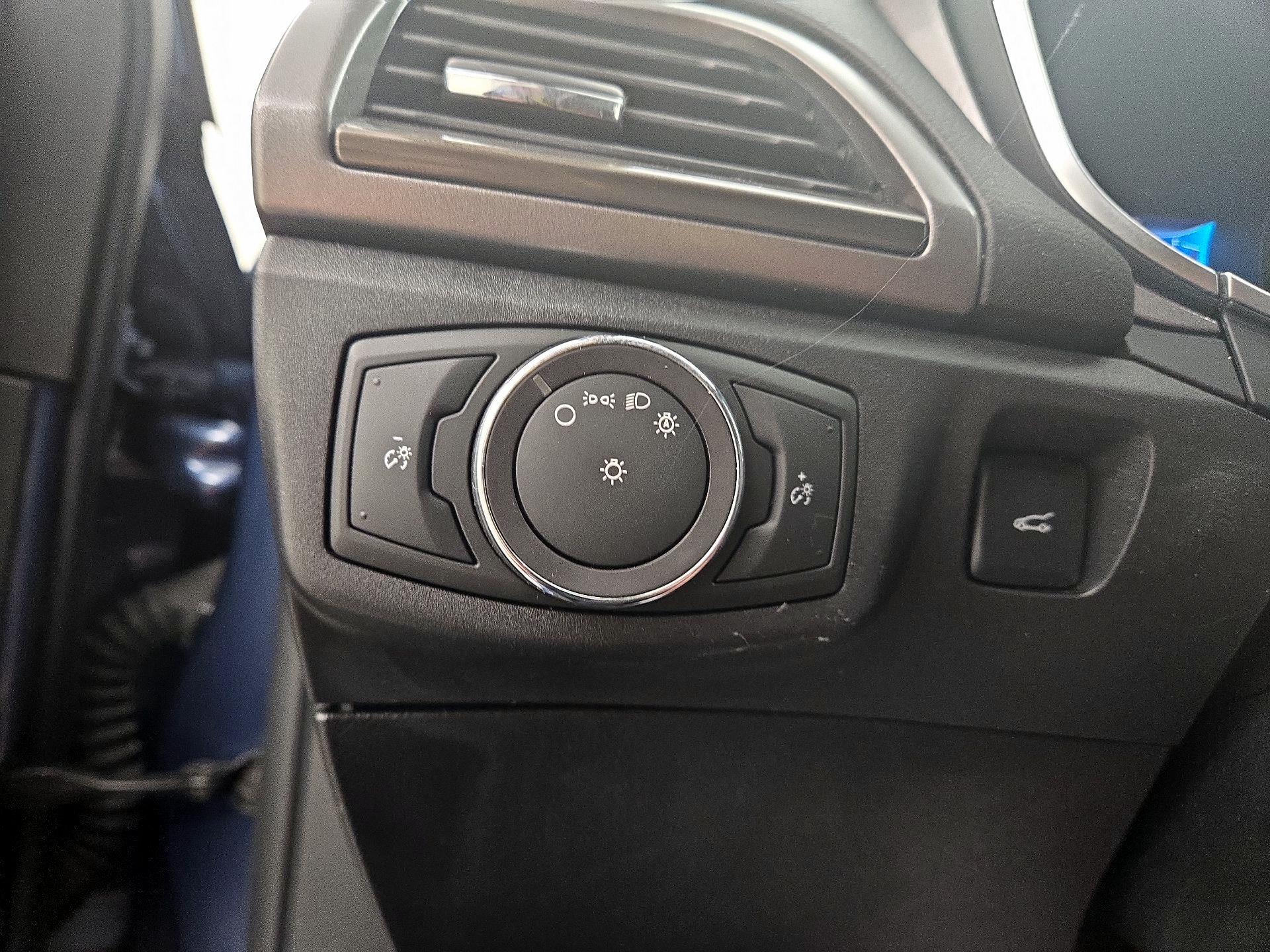 Thumbnail: 2018 Ford Fusion - 13