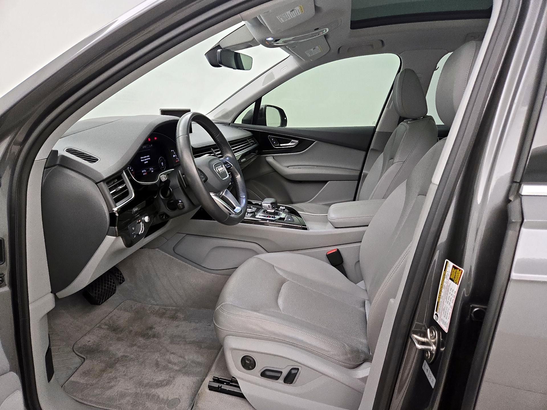 Thumbnail: 2019 Audi Q7 - 11