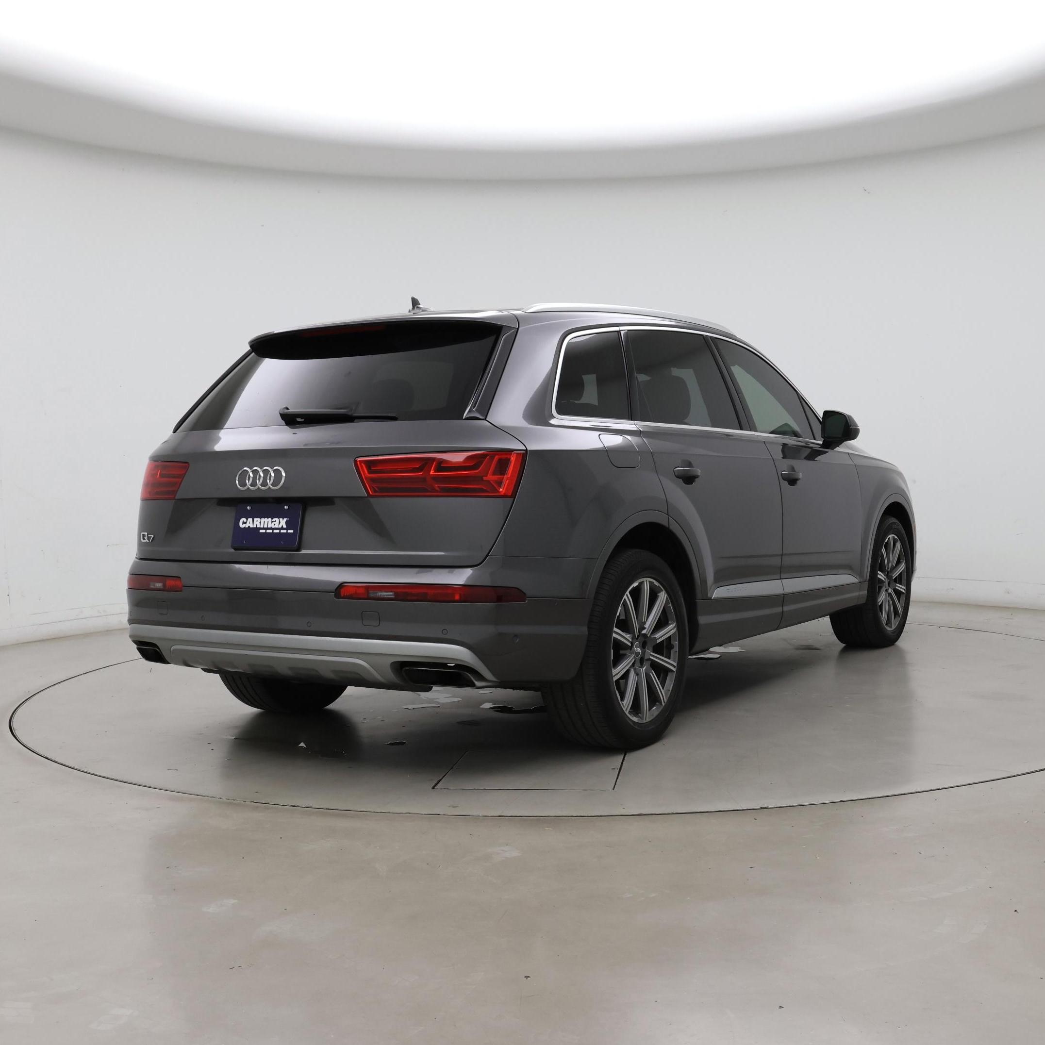 Thumbnail: 2019 Audi Q7 - 8