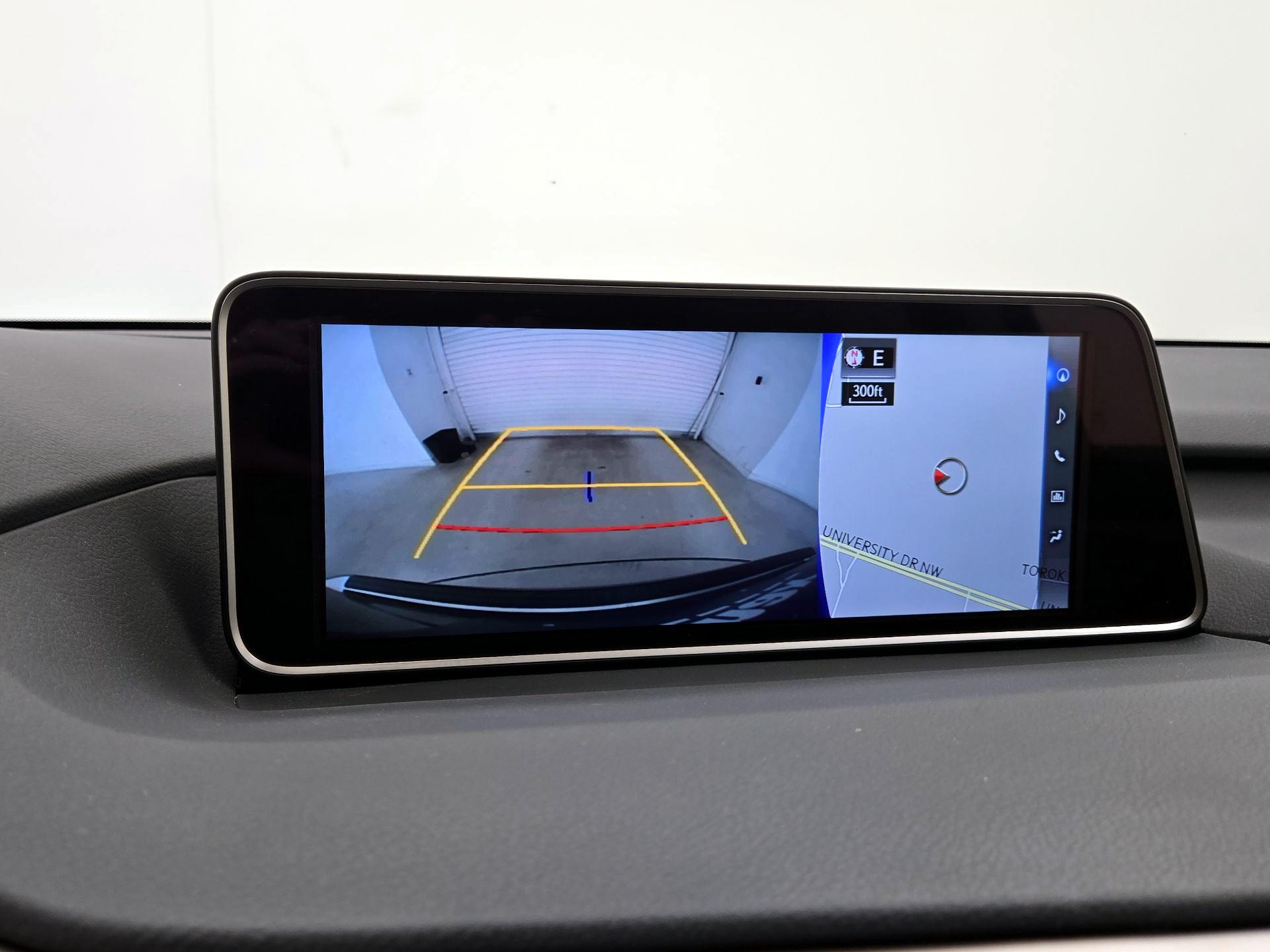 Thumbnail: 2019 Lexus RX - 15