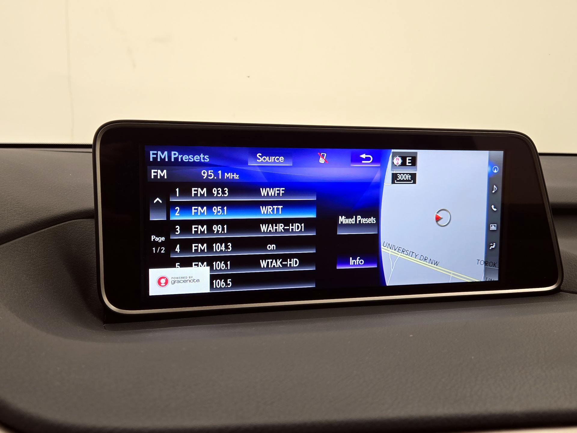 Thumbnail: 2019 Lexus RX - 16