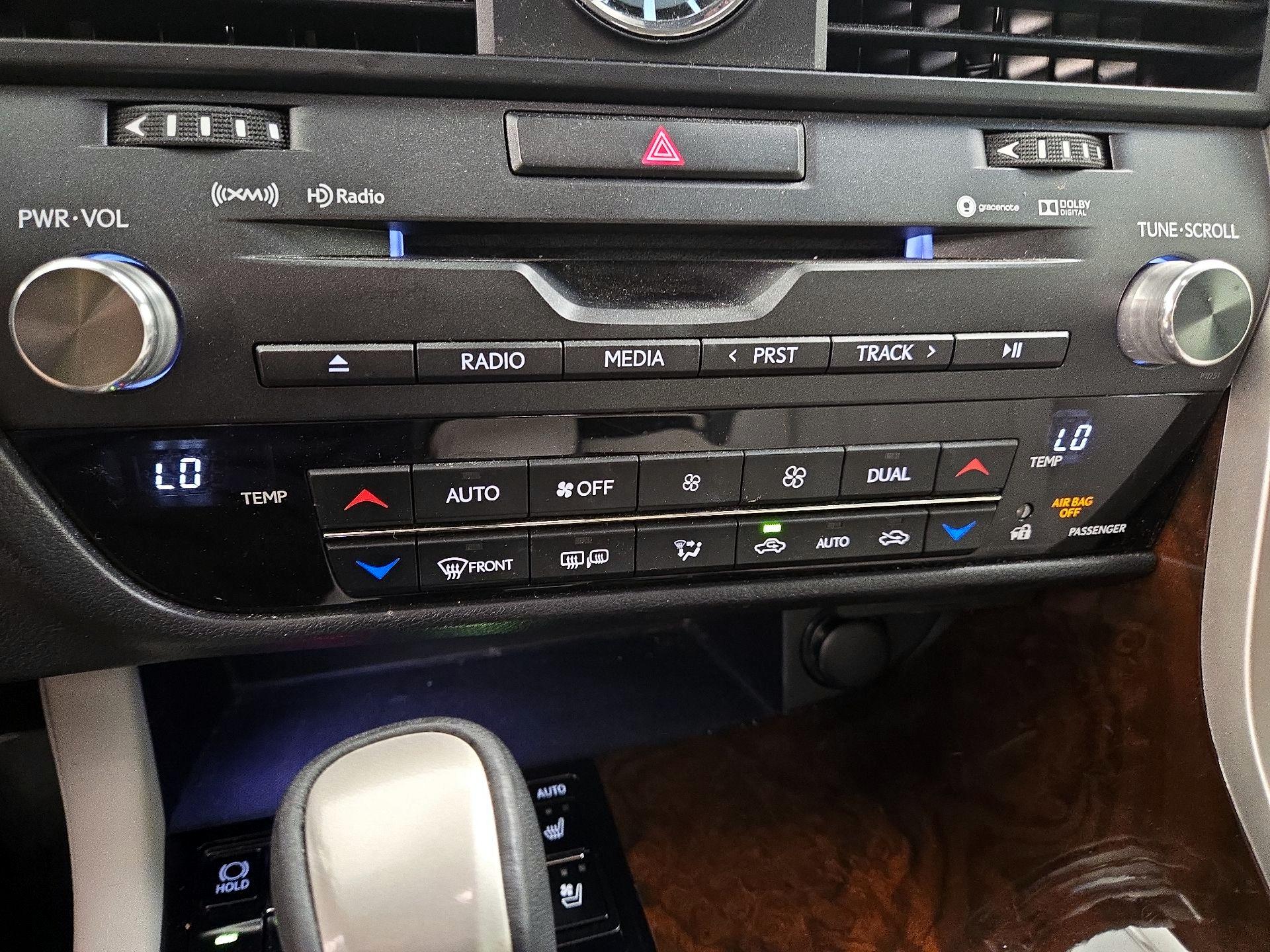 Thumbnail: 2019 Lexus RX - 17