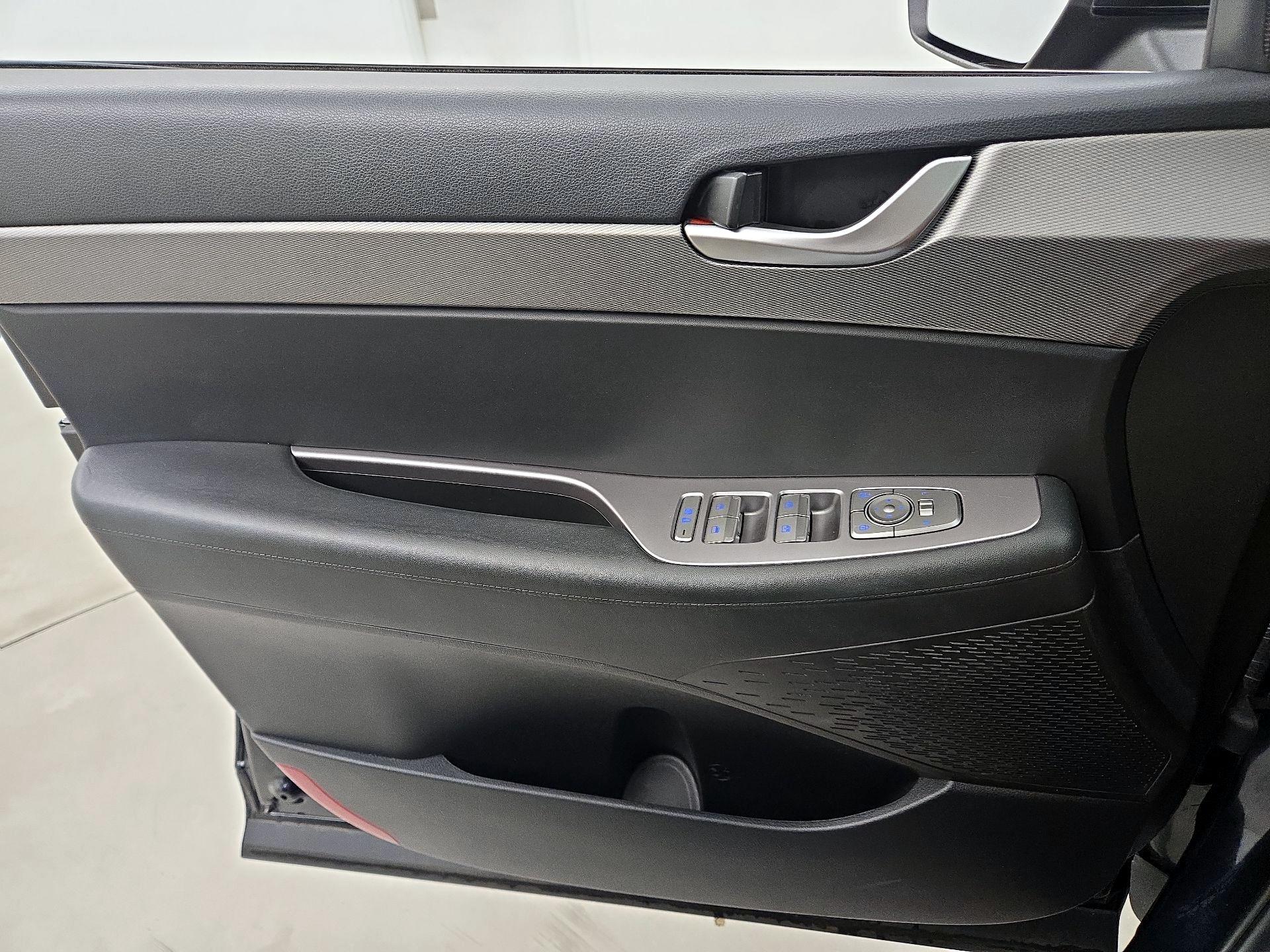 Thumbnail: 2021 Hyundai Palisade - 12