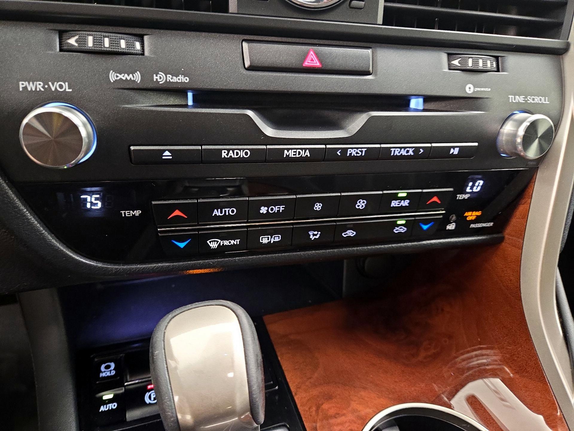 Thumbnail: 2018 Lexus RX - 16