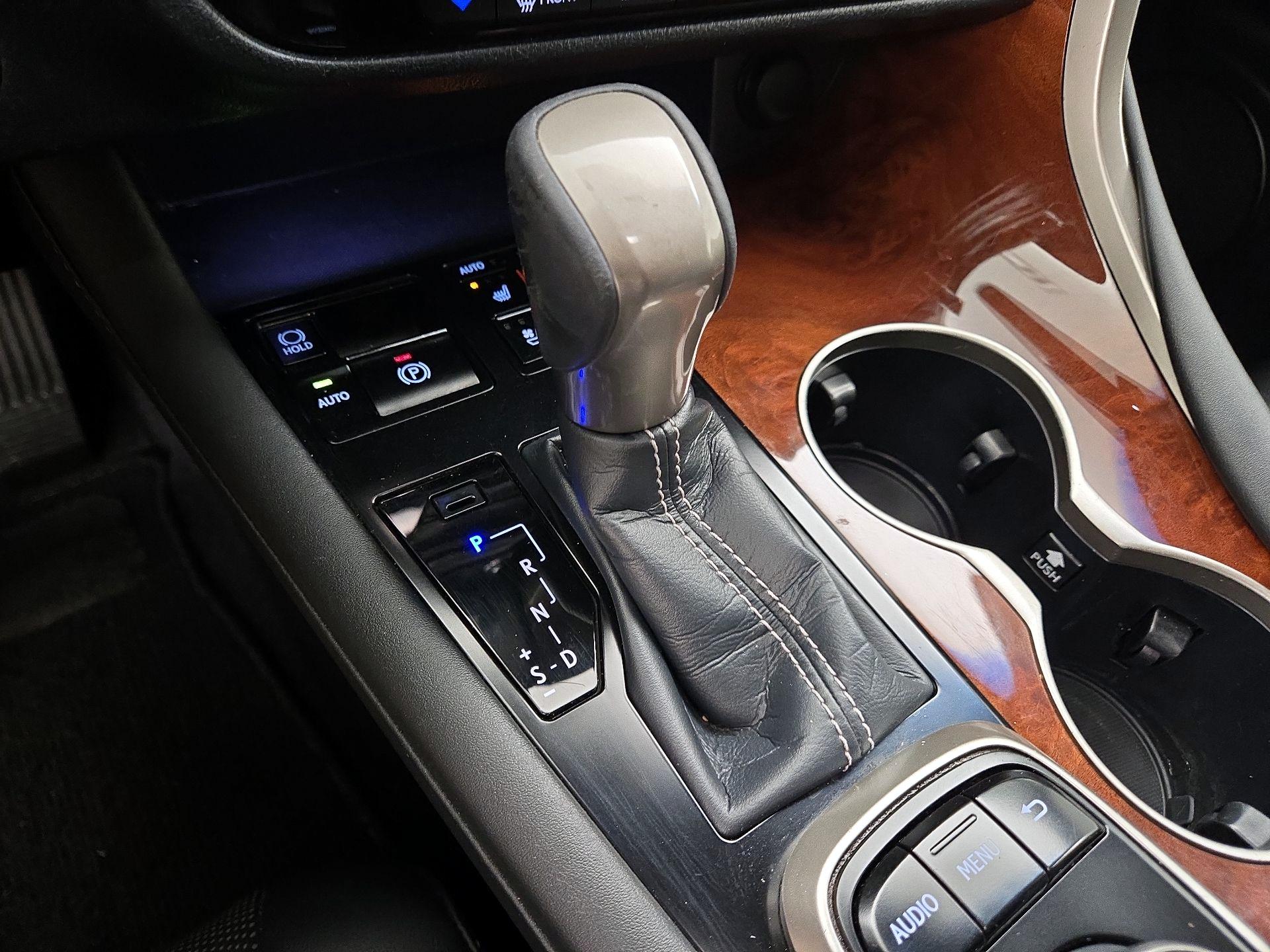 Thumbnail: 2018 Lexus RX - 17