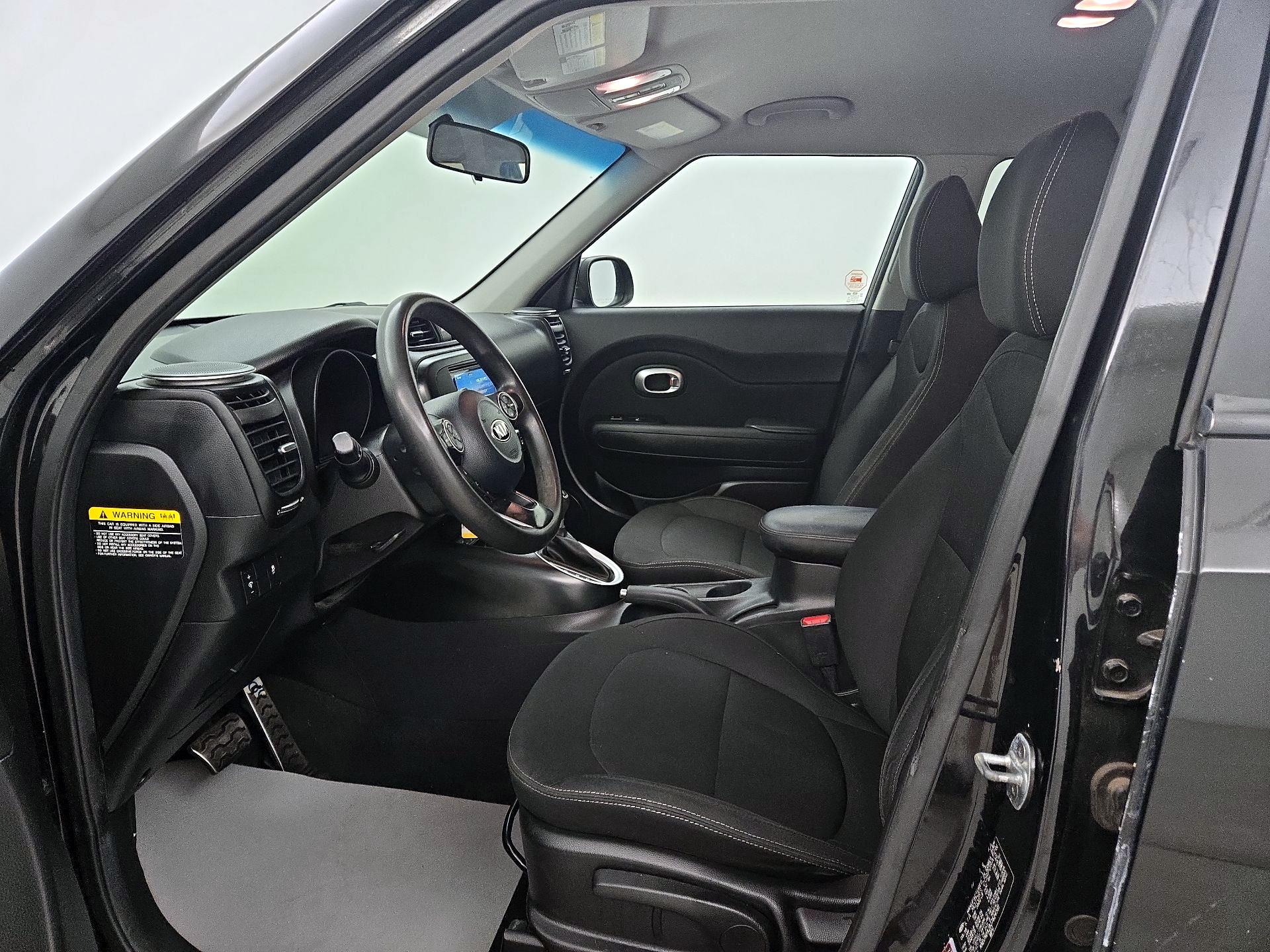 Thumbnail: 2018 Kia Soul - 11