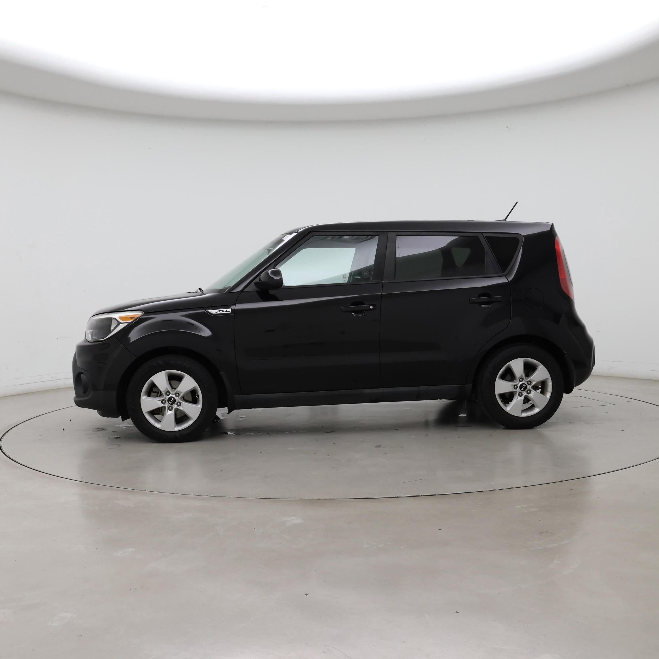 Thumbnail: 2018 Kia Soul - 3