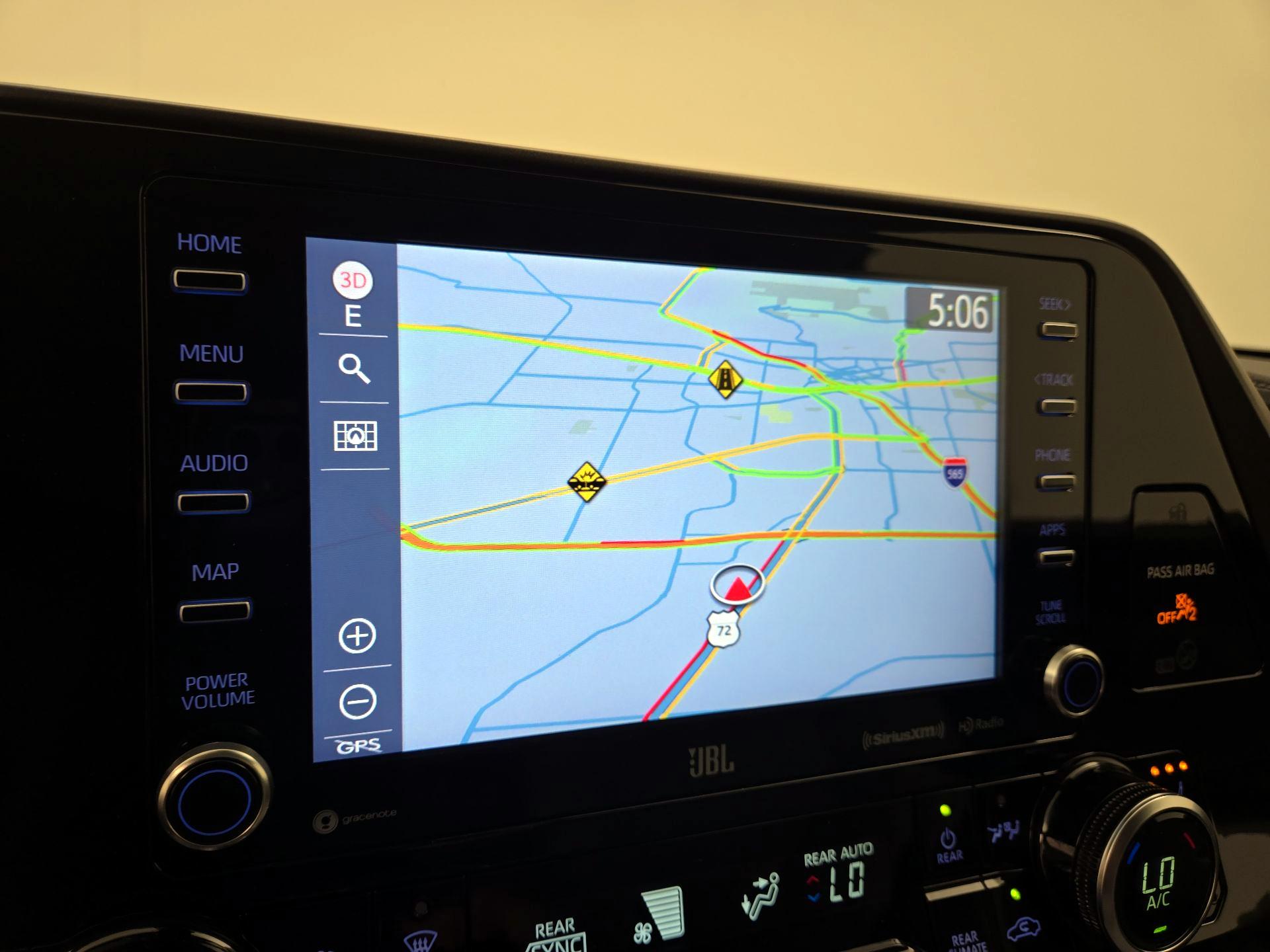 Thumbnail: 2021 Toyota Highlander - 14