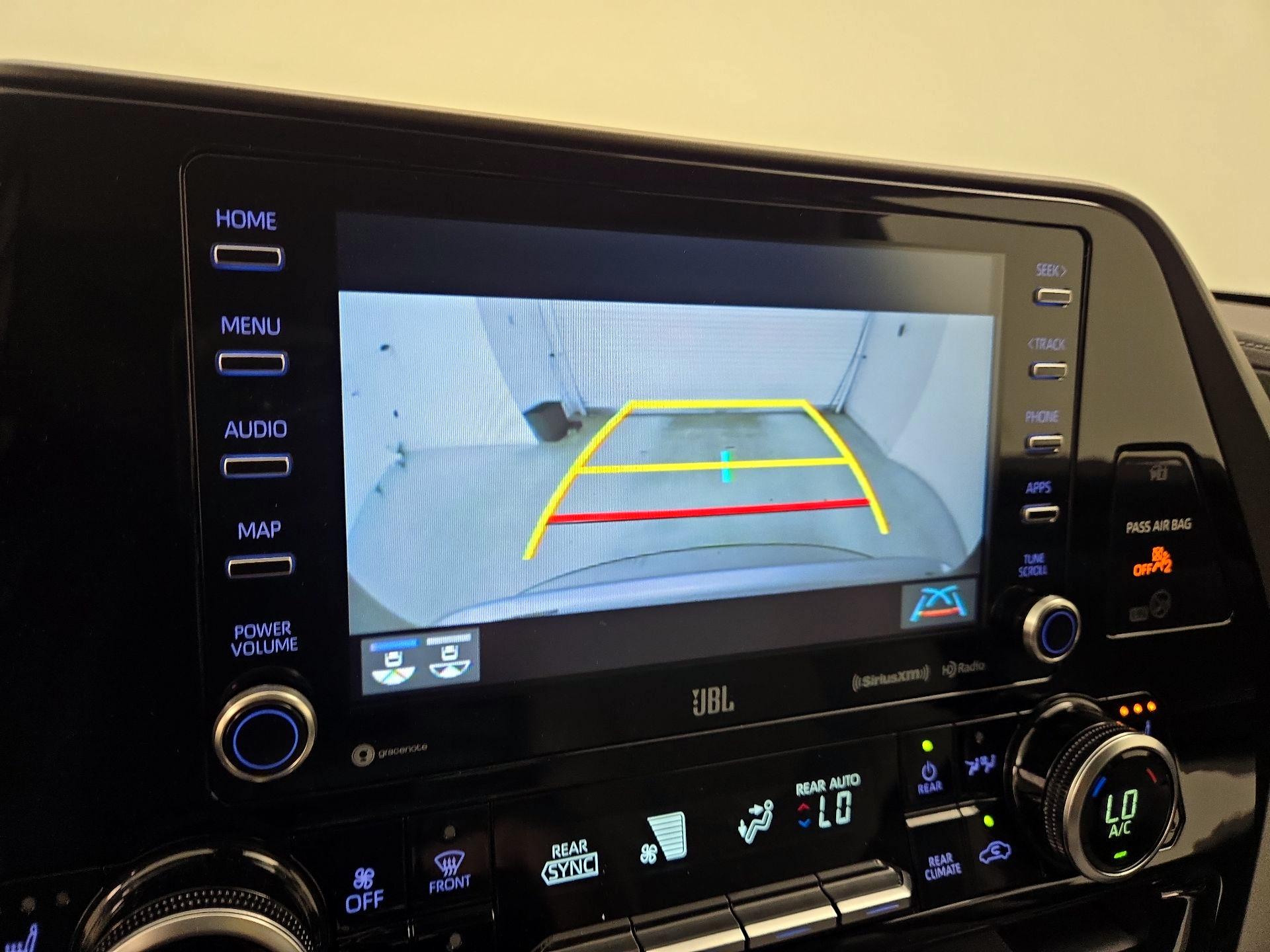 Thumbnail: 2021 Toyota Highlander - 15