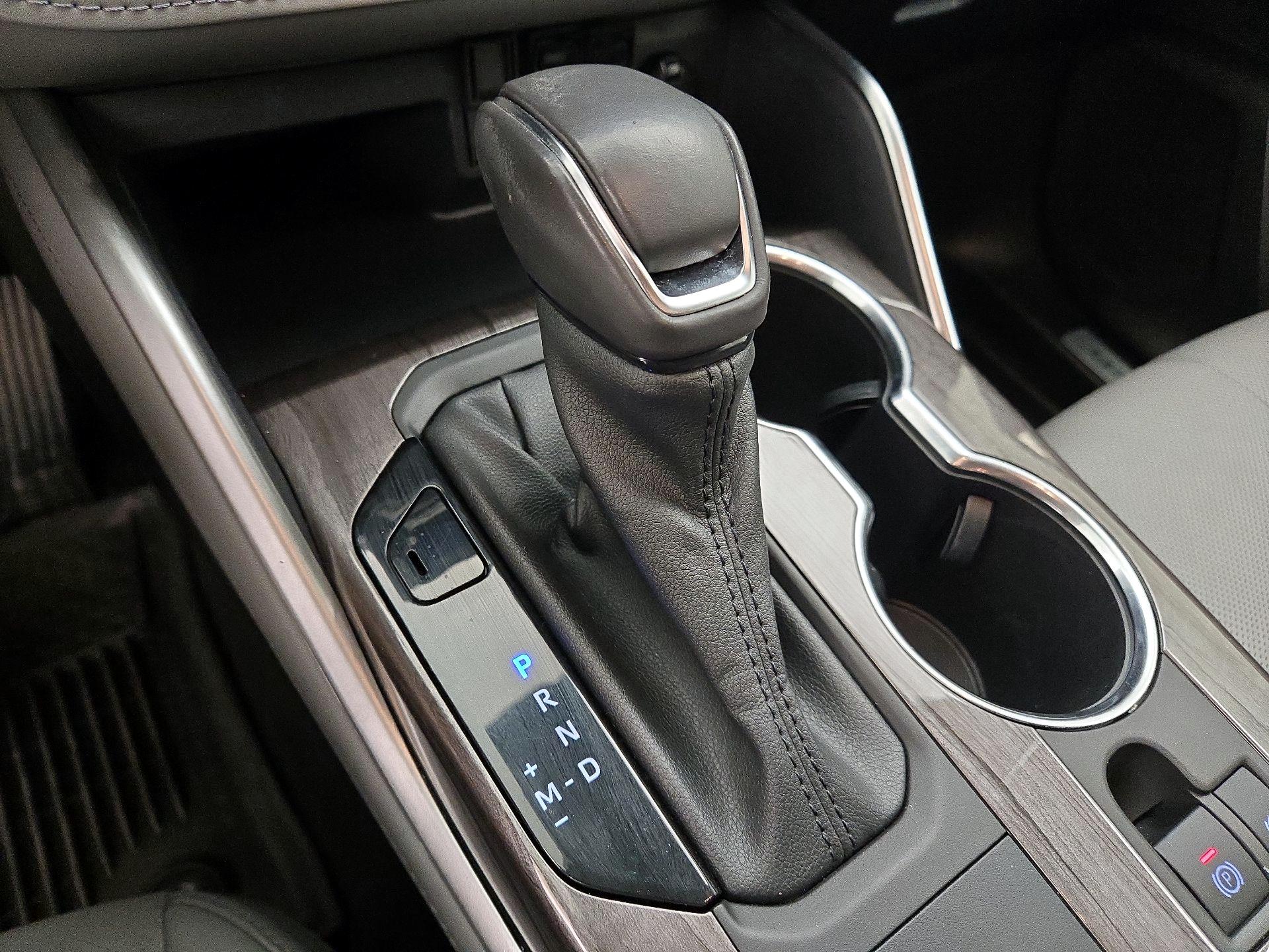 Thumbnail: 2021 Toyota Highlander - 18