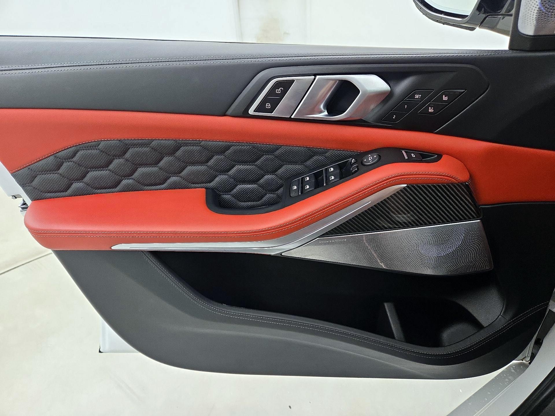 Thumbnail: 2023 BMW X5 - 12