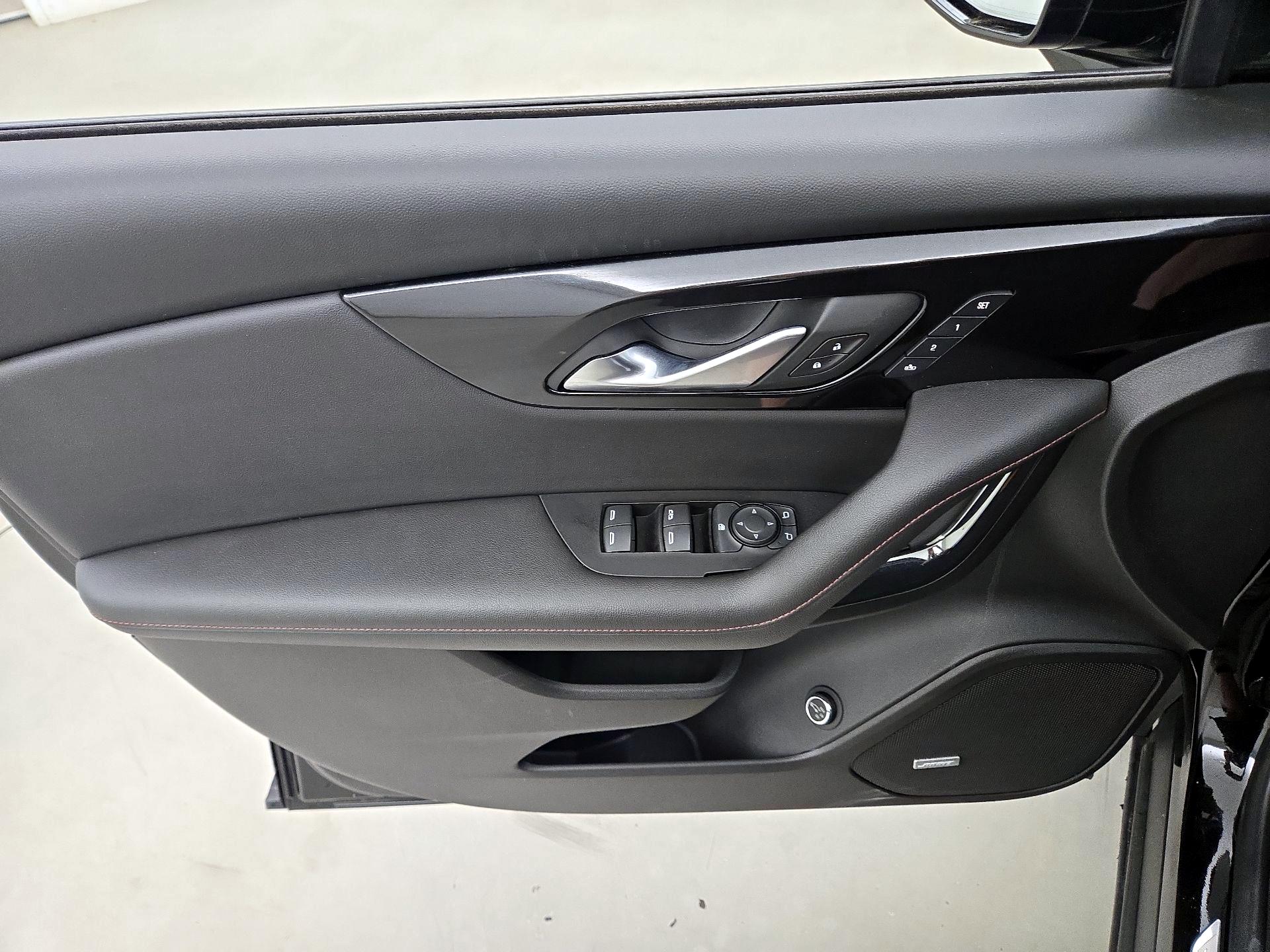 Thumbnail: 2022 Chevrolet Blazer - 12