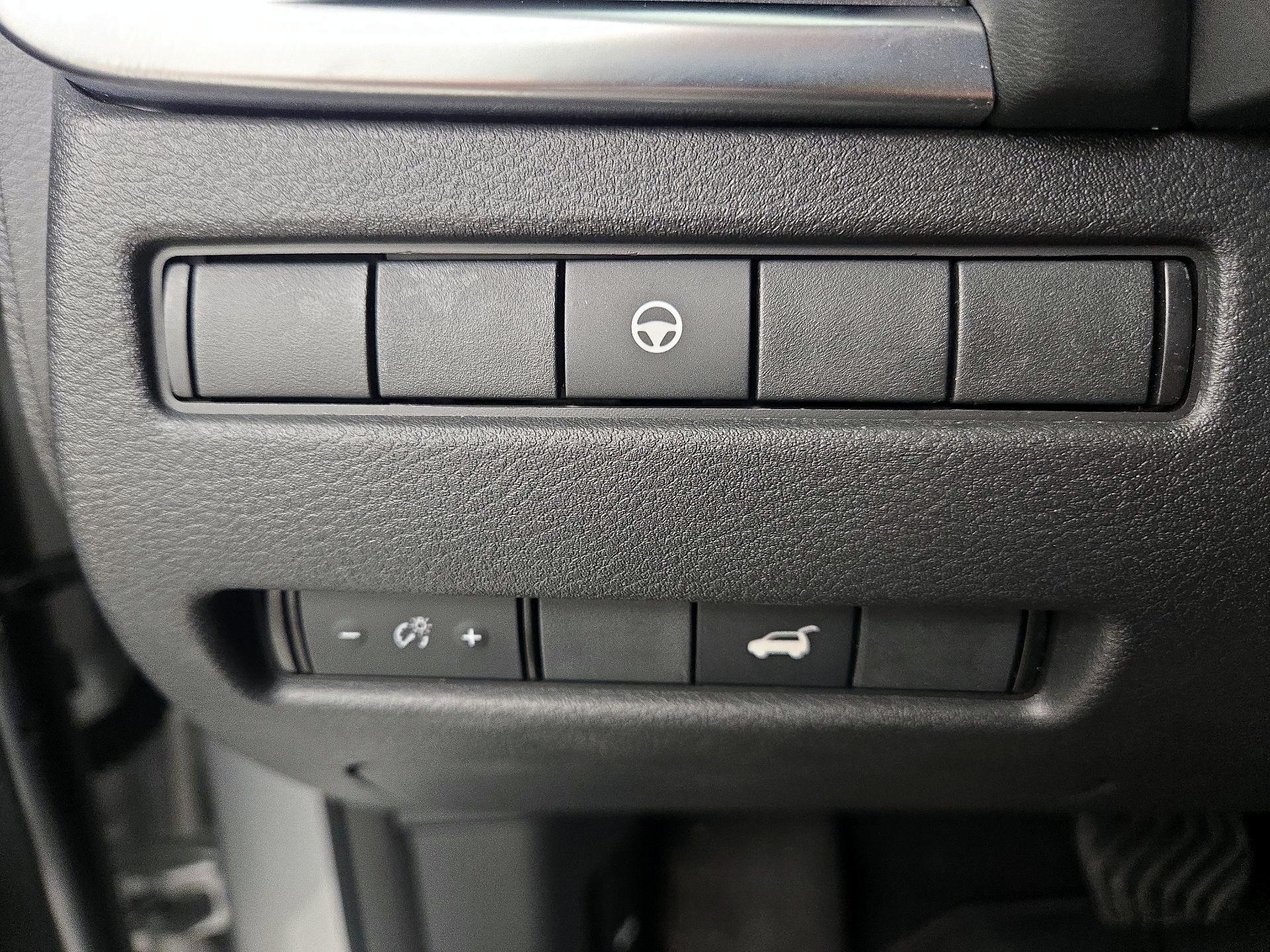 Thumbnail: 2021 Nissan Rogue - 13