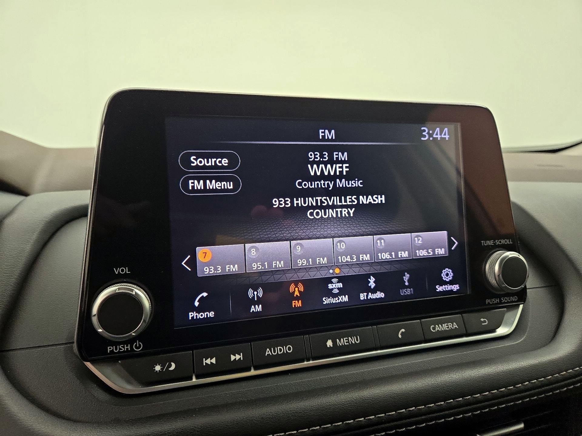 Thumbnail: 2021 Nissan Rogue - 15