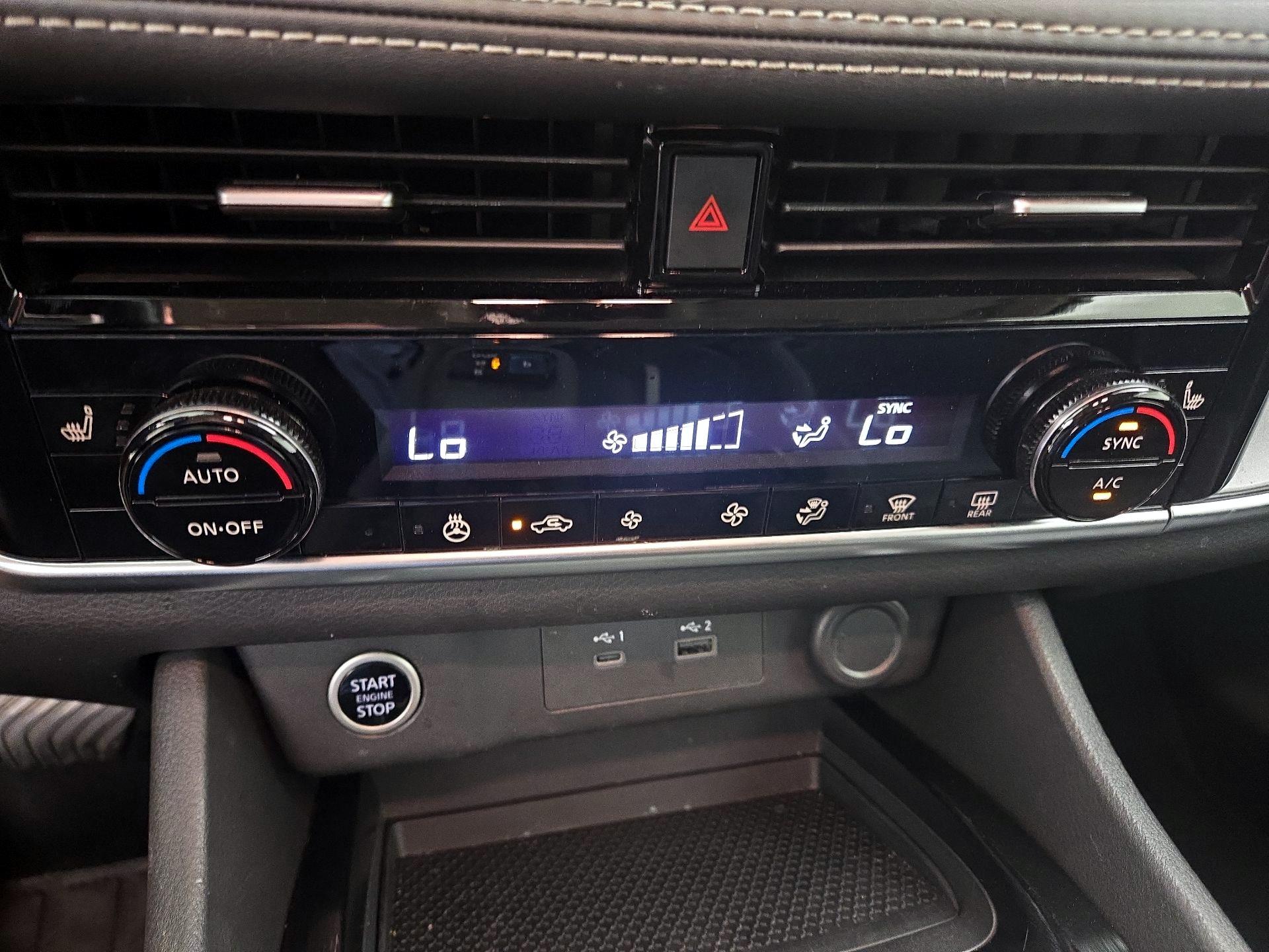 Thumbnail: 2021 Nissan Rogue - 16