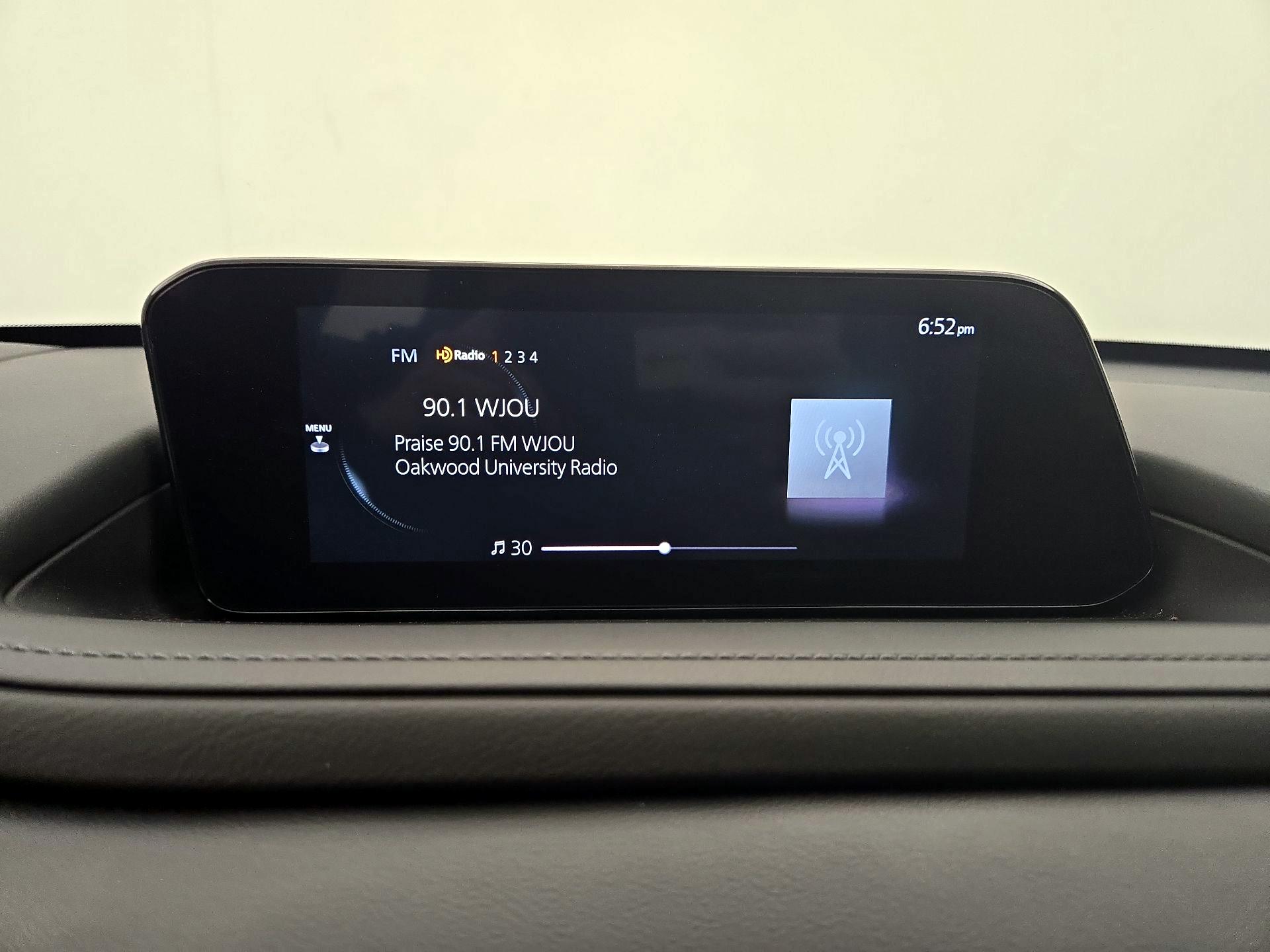 Thumbnail: 2023 Mazda CX-30 - 15