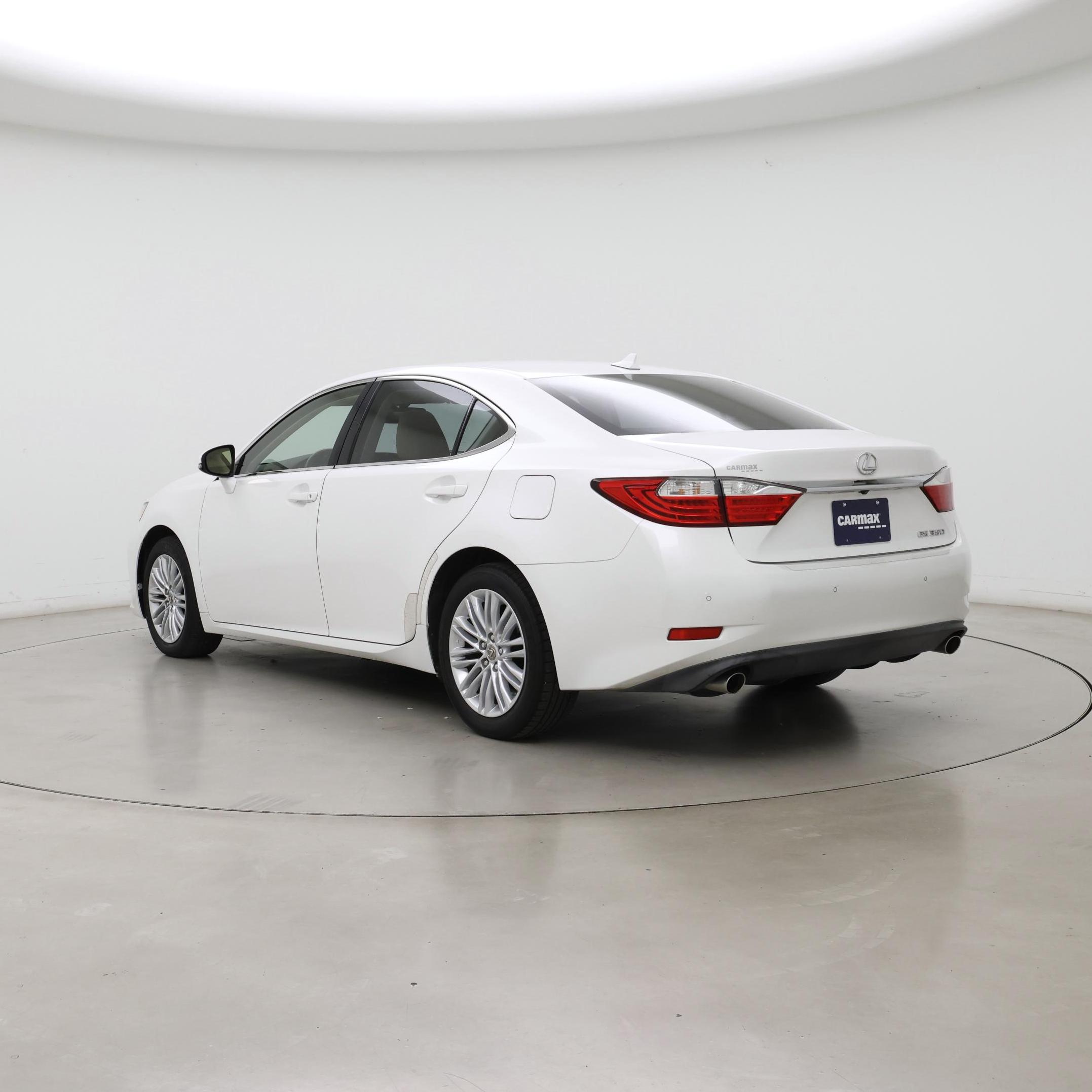 Thumbnail: 2014 Lexus ES - 2