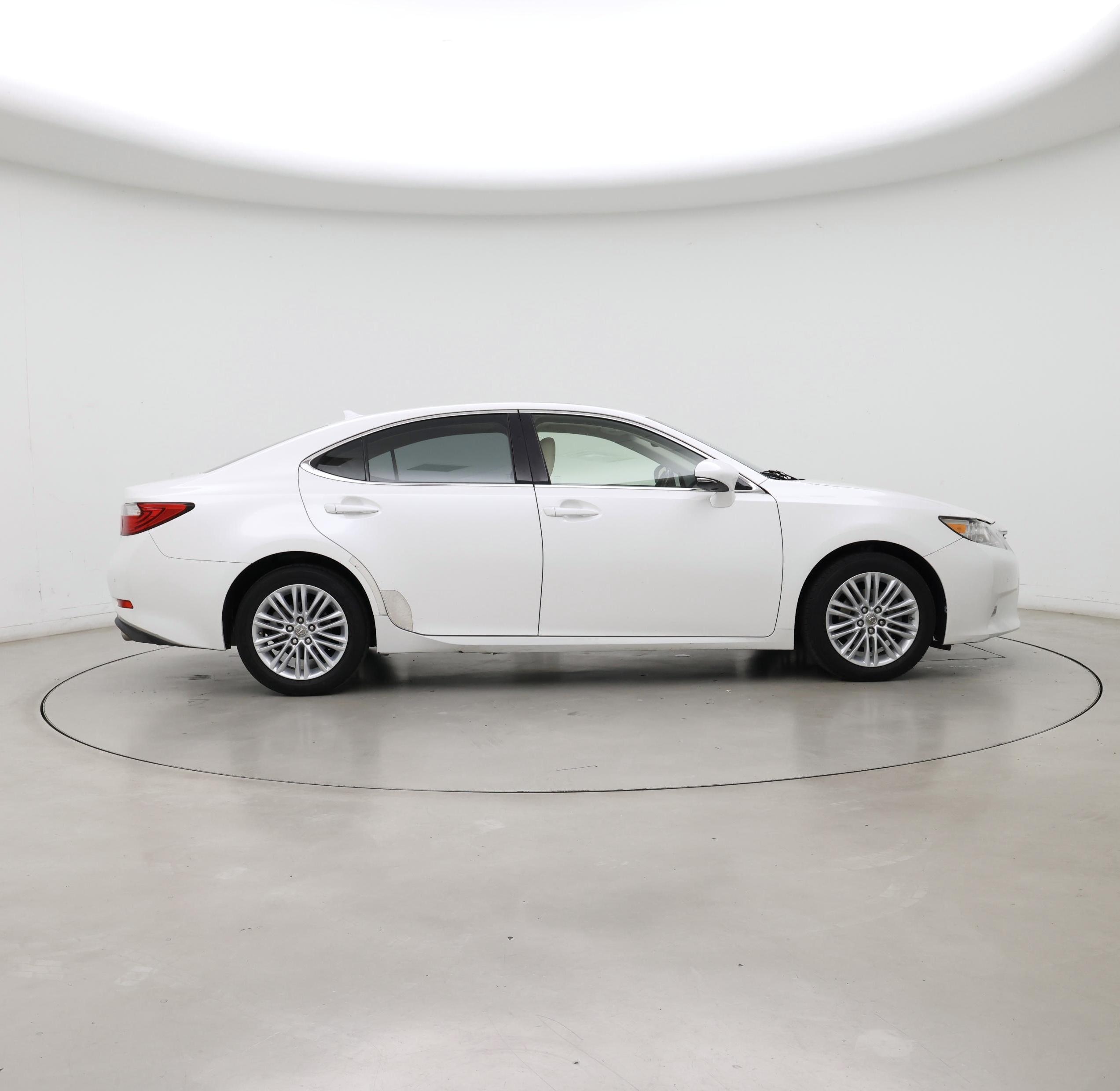 Thumbnail: 2014 Lexus ES - 7