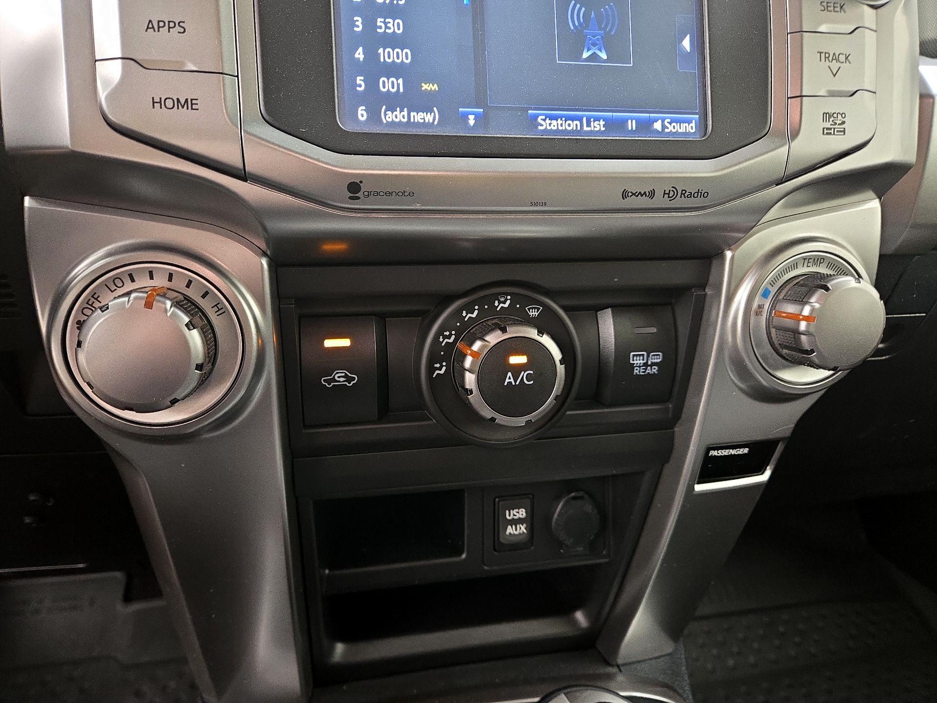 Thumbnail: 2017 Toyota 4Runner - 16