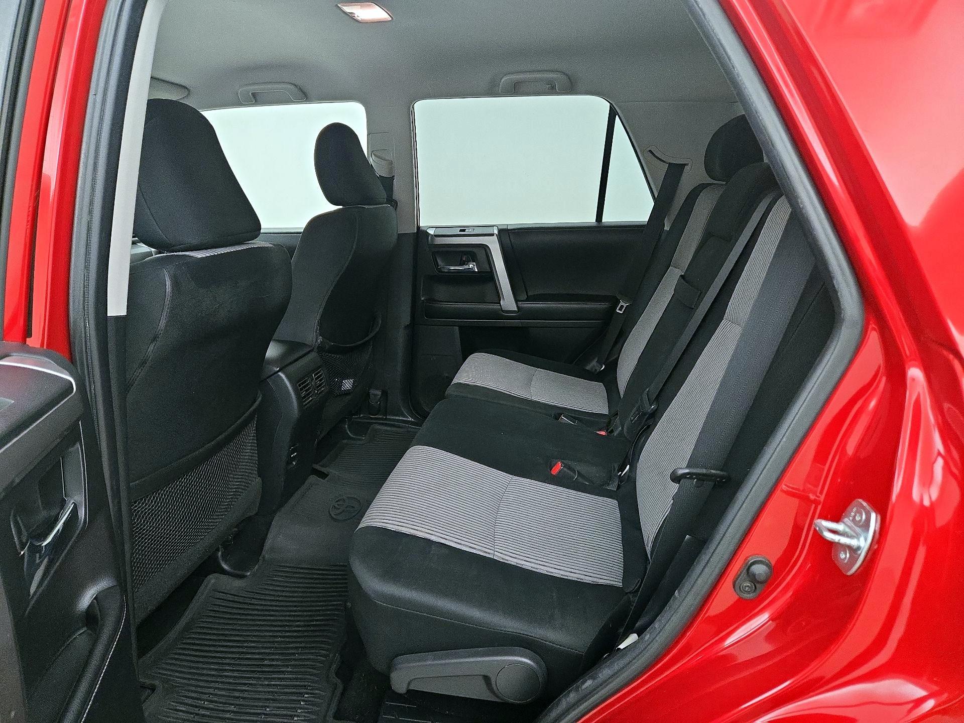 Thumbnail: 2017 Toyota 4Runner - 19