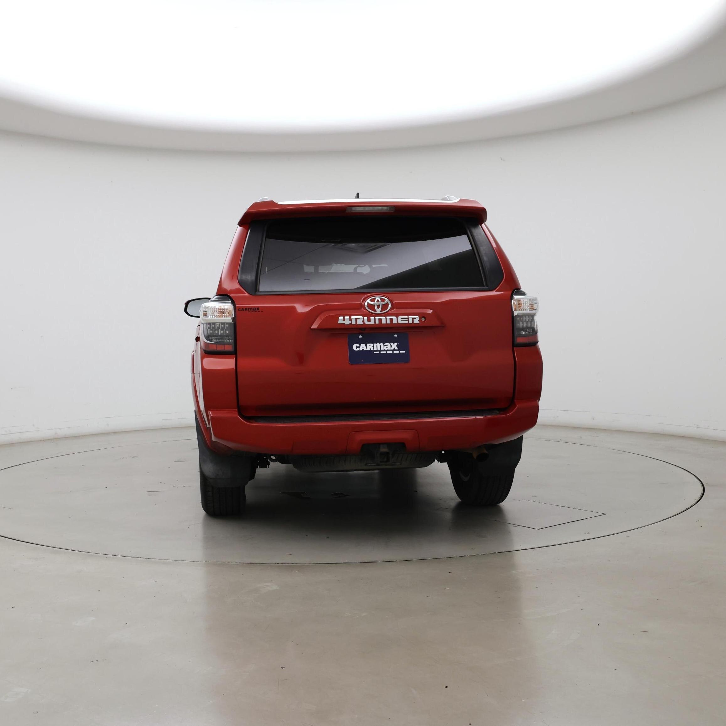 Thumbnail: 2017 Toyota 4Runner - 6