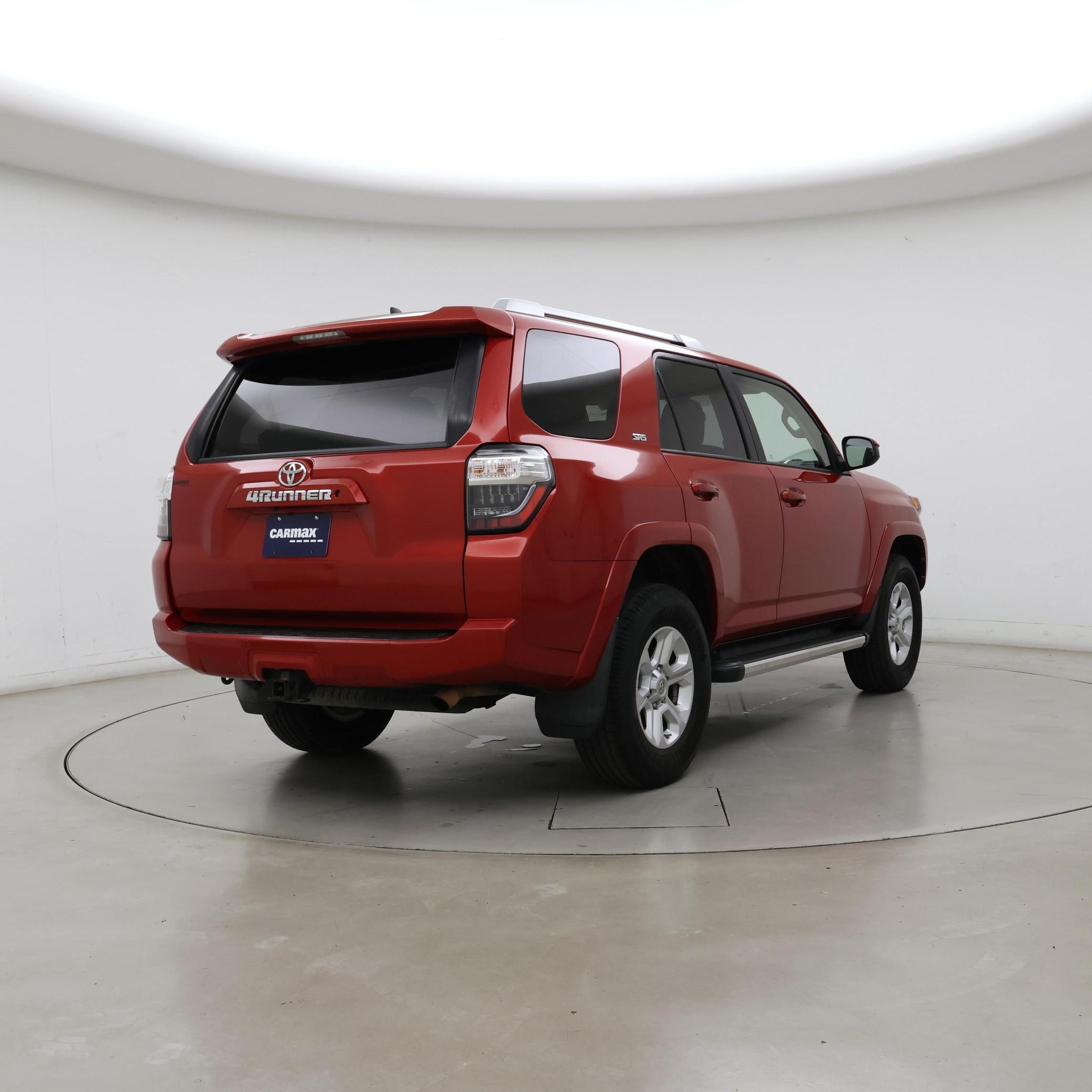 Thumbnail: 2017 Toyota 4Runner - 8