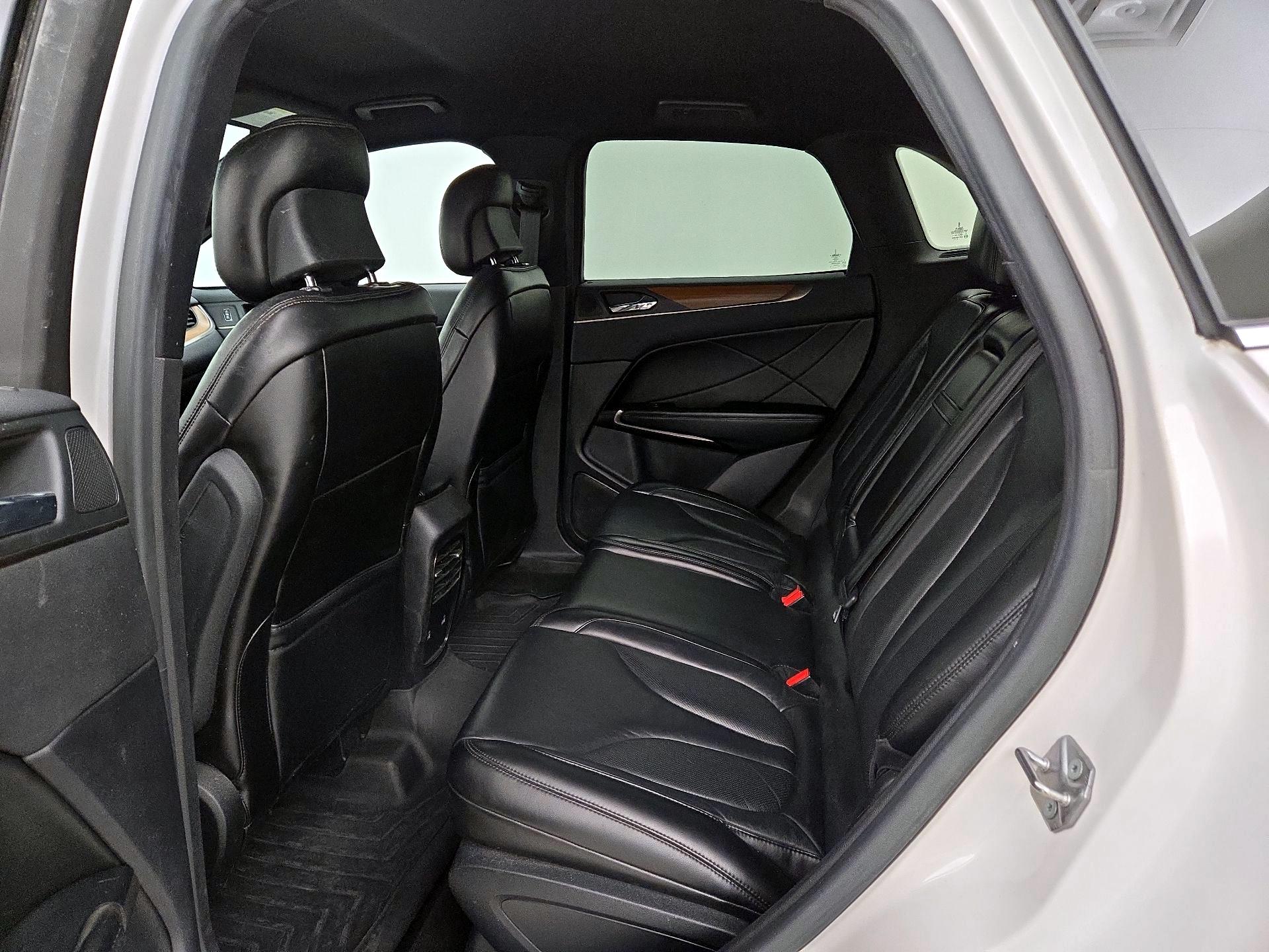 Thumbnail: 2019 Lincoln MKC - 19