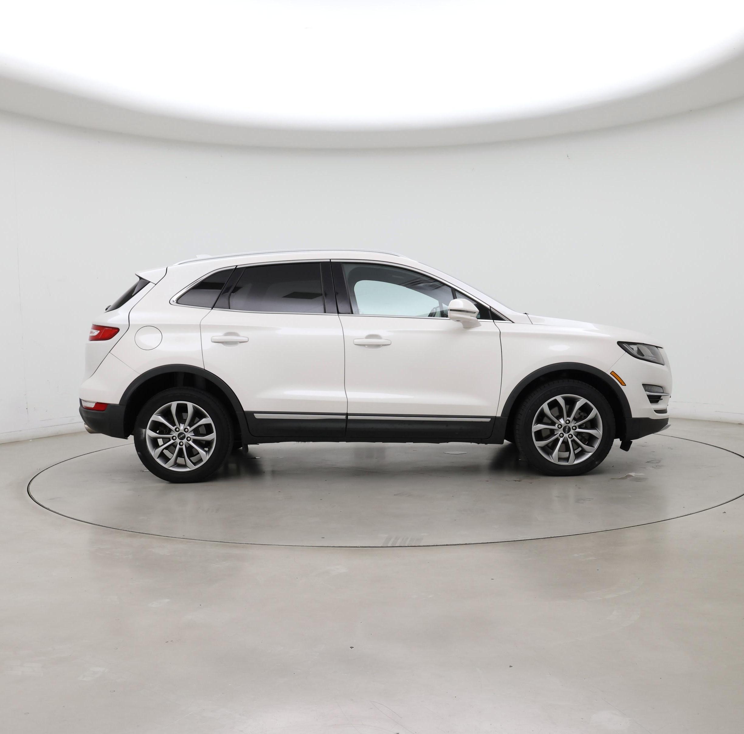 Thumbnail: 2019 Lincoln MKC - 7