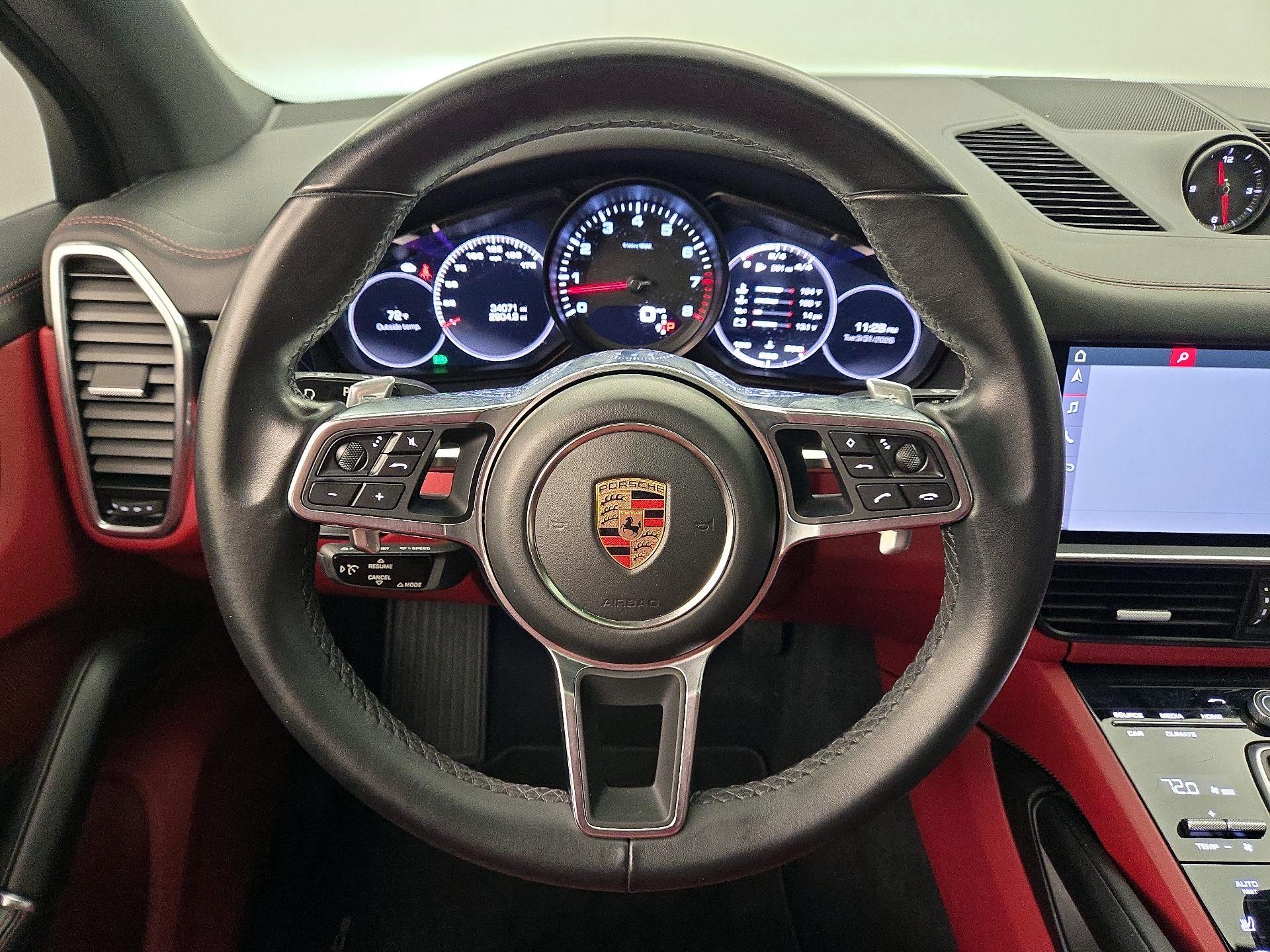 Thumbnail: 2020 Porsche Cayenne - 10