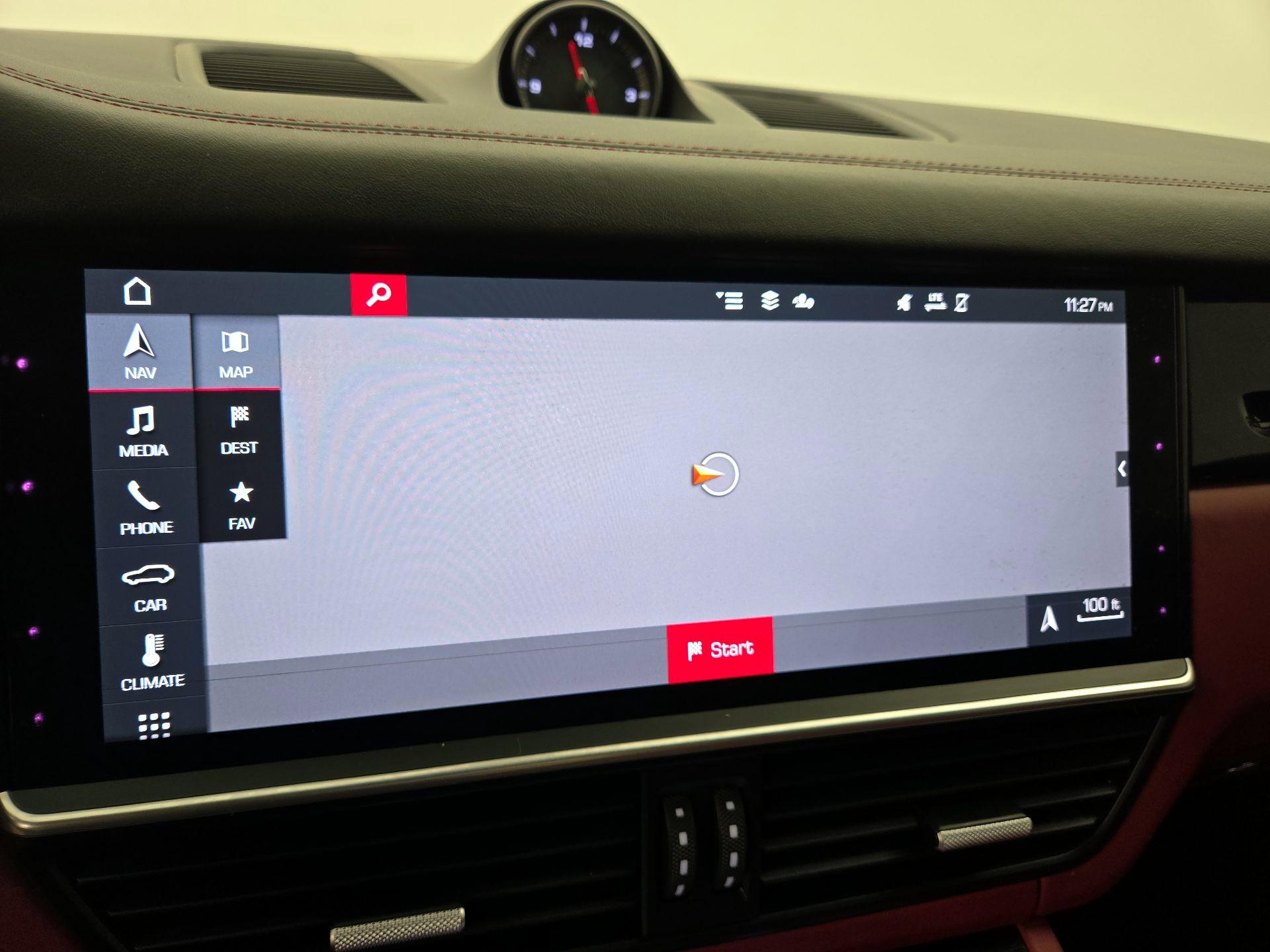 Thumbnail: 2020 Porsche Cayenne - 14