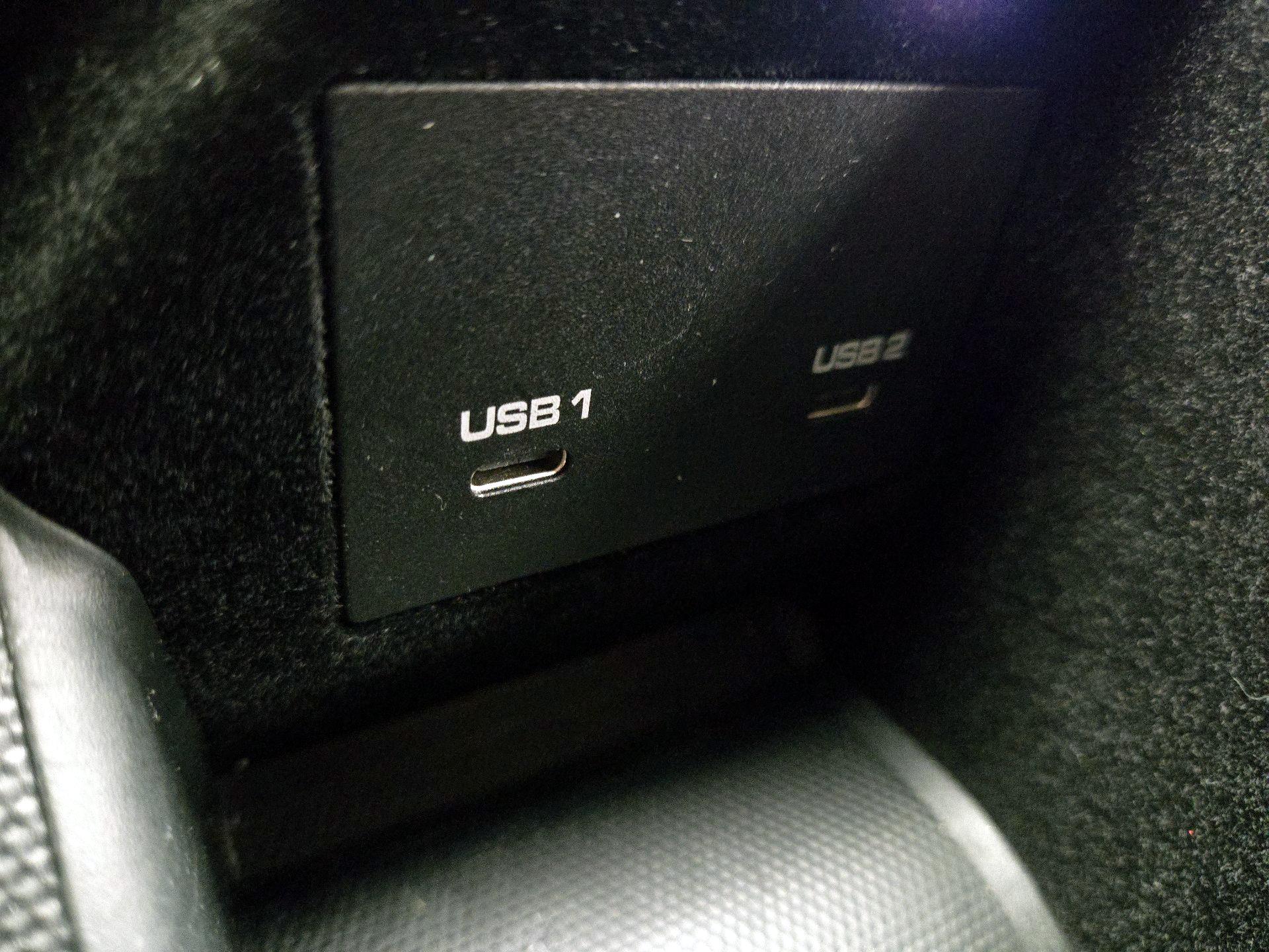 Thumbnail: 2020 Porsche Cayenne - 19