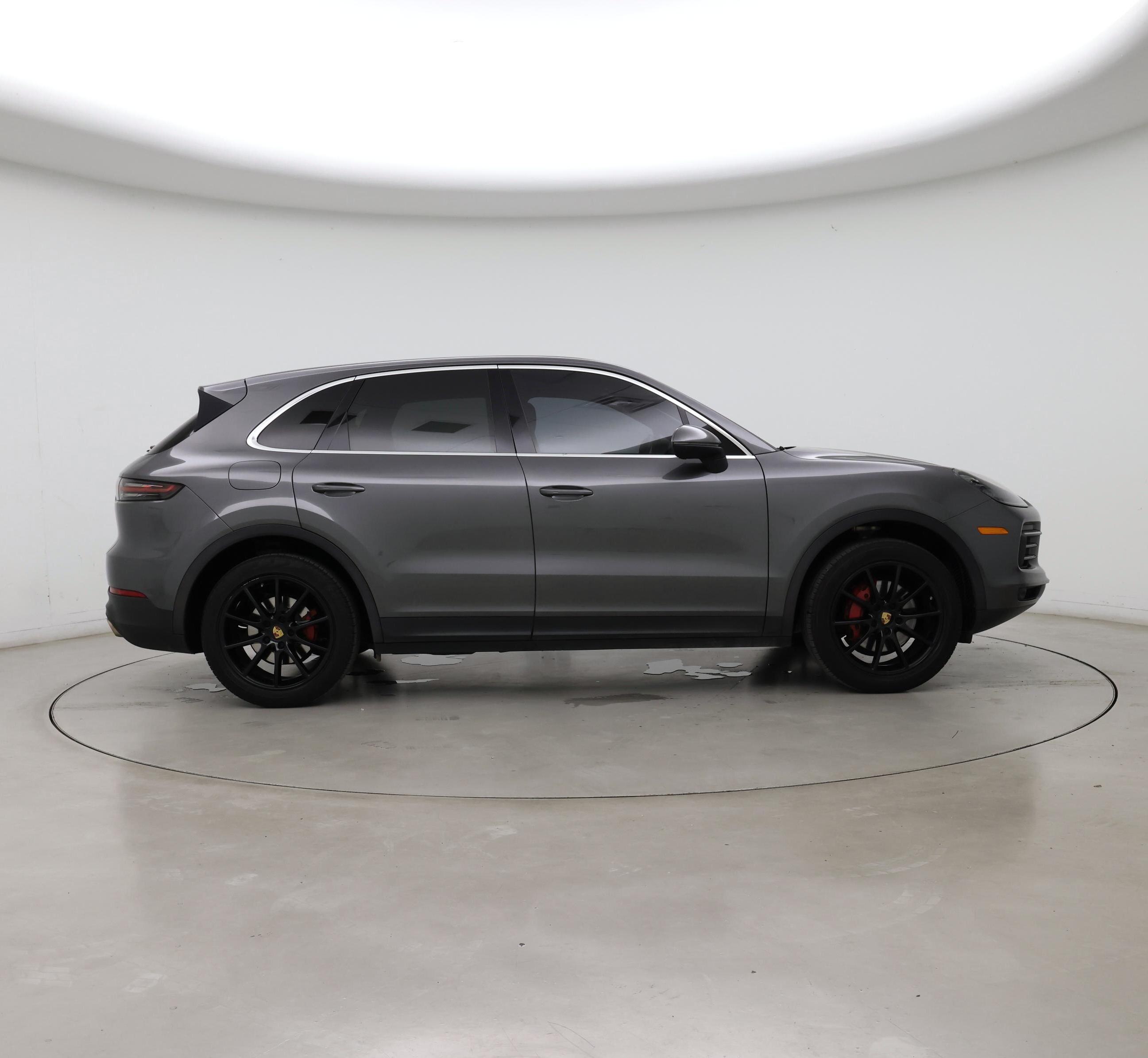 Thumbnail: 2020 Porsche Cayenne - 7