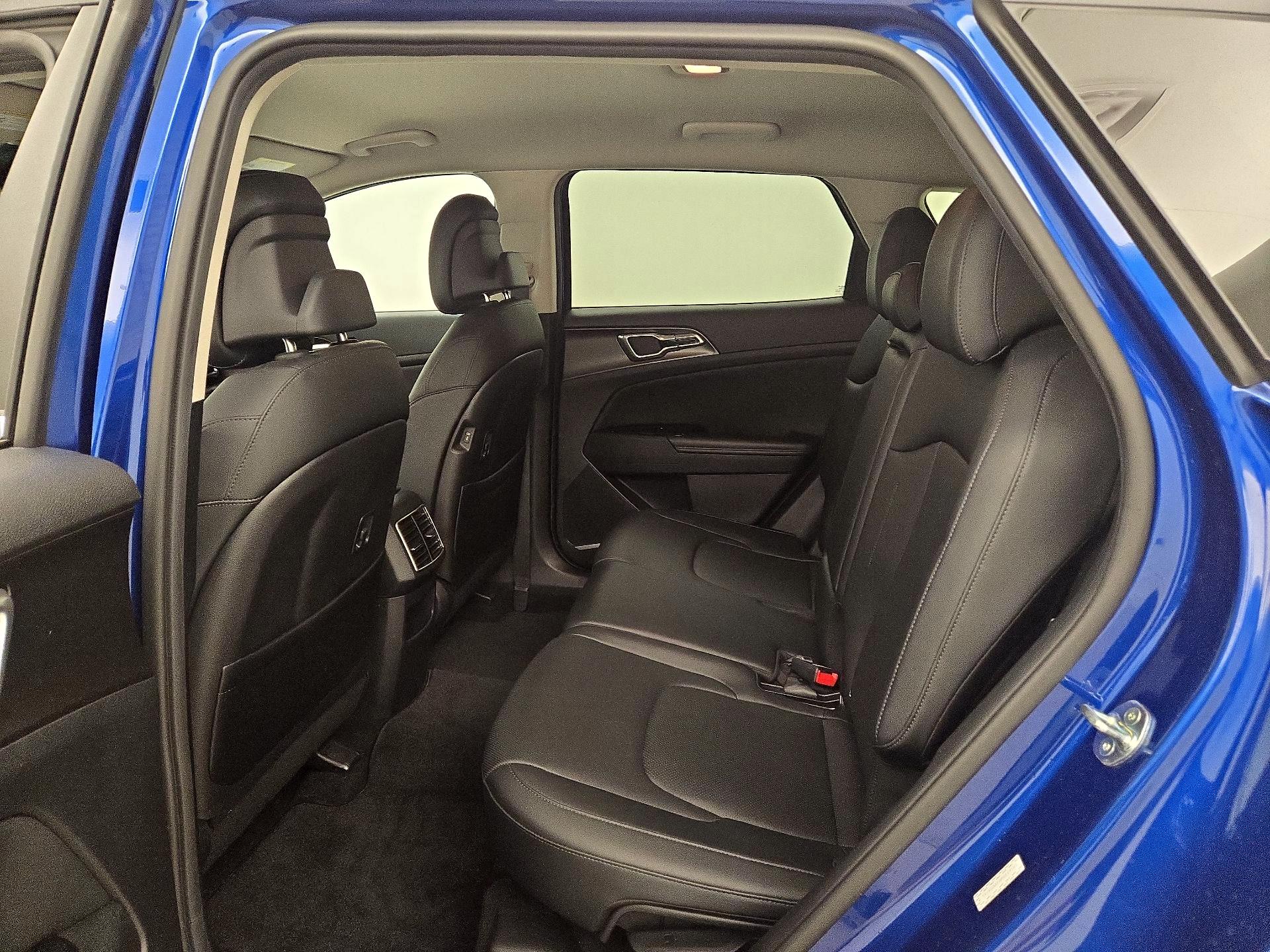Thumbnail: 2023 Kia Sportage - 20