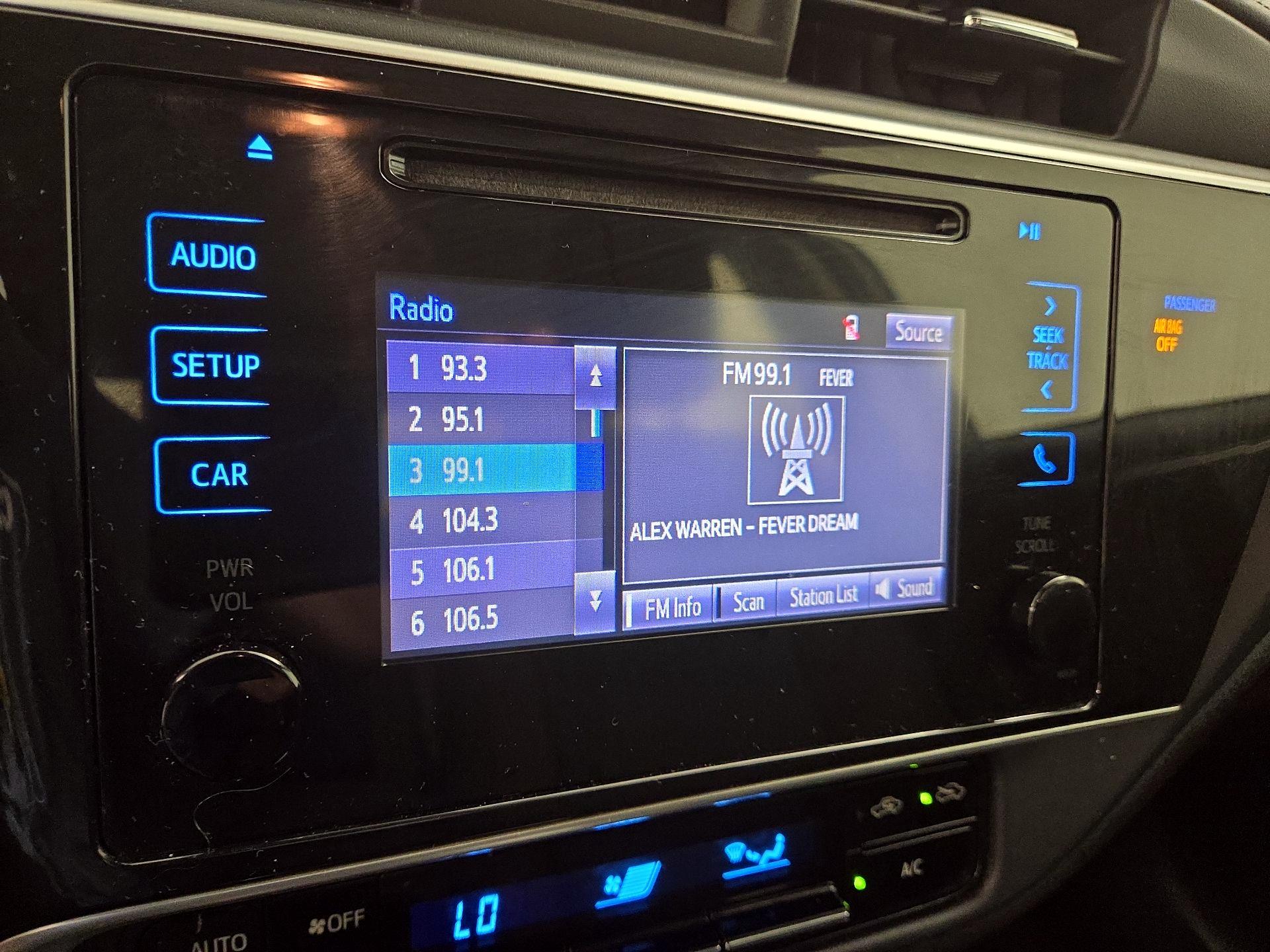 Thumbnail: 2019 Toyota Corolla - 15